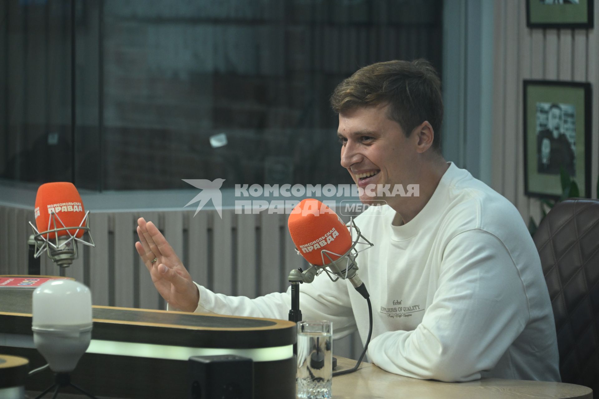 Александр Энберт на радиостанции Комсомольская правда\"