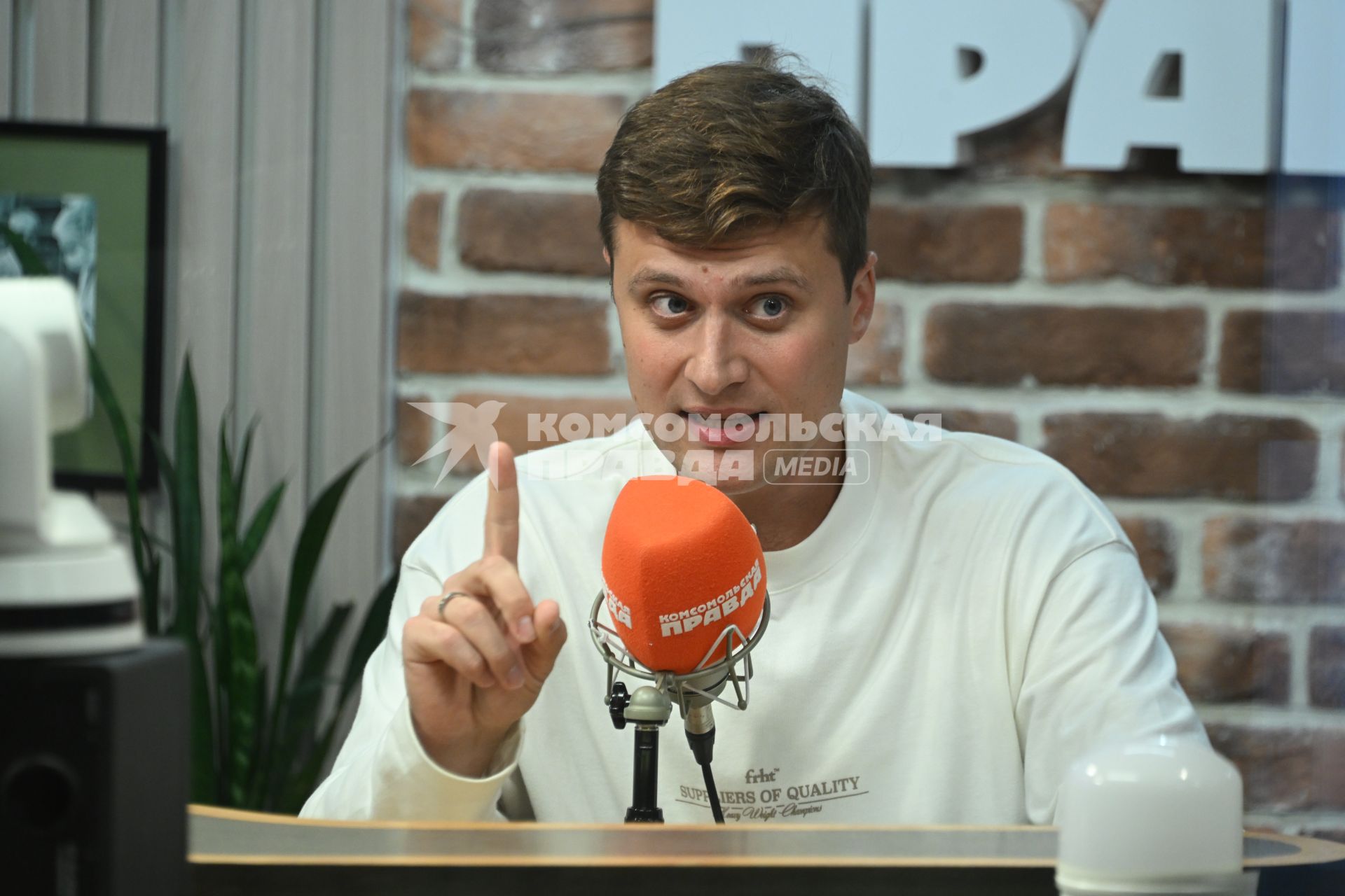 Александр Энберт на радиостанции Комсомольская правда\"