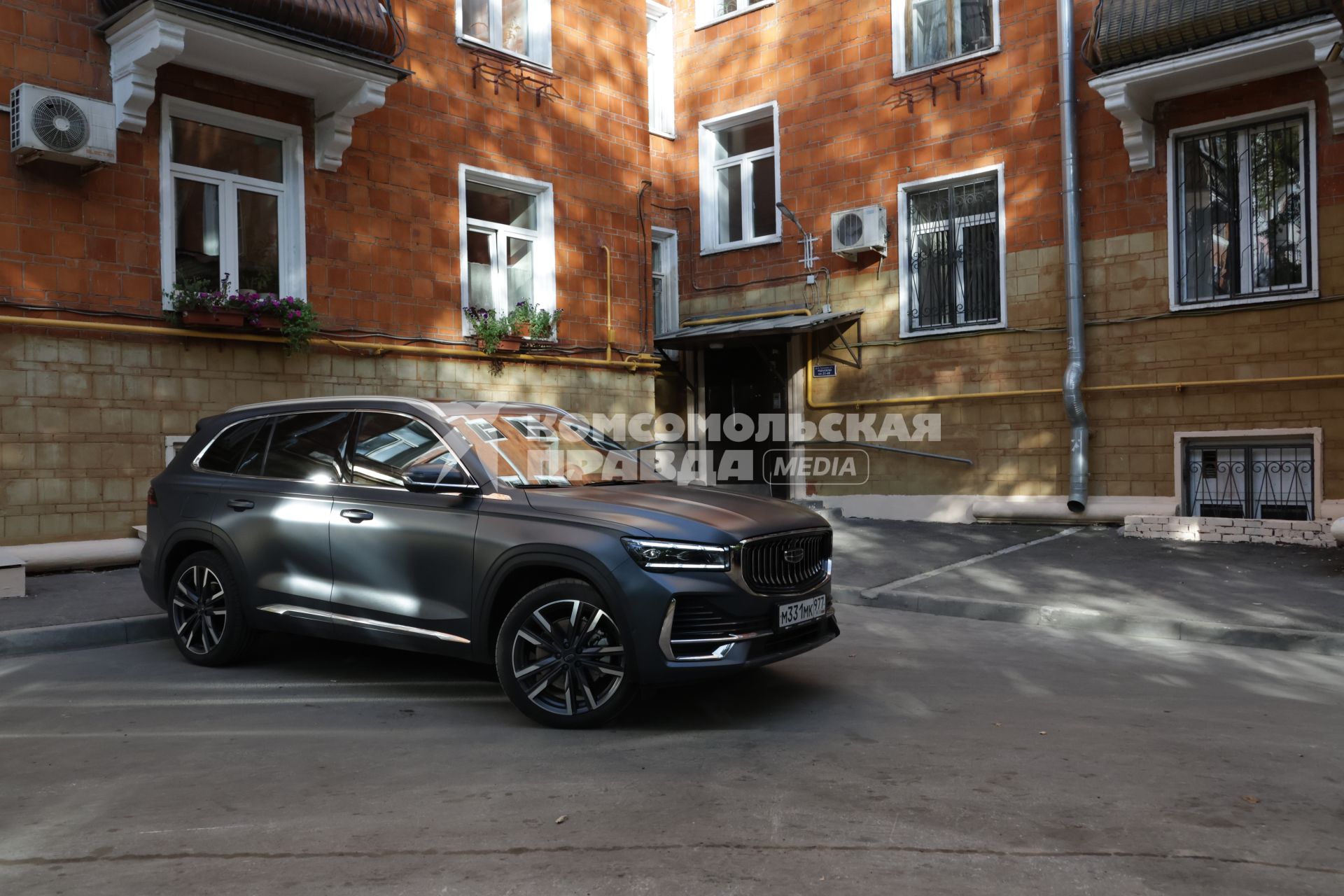 Тест-драйв автомобиля Geely Monjaro