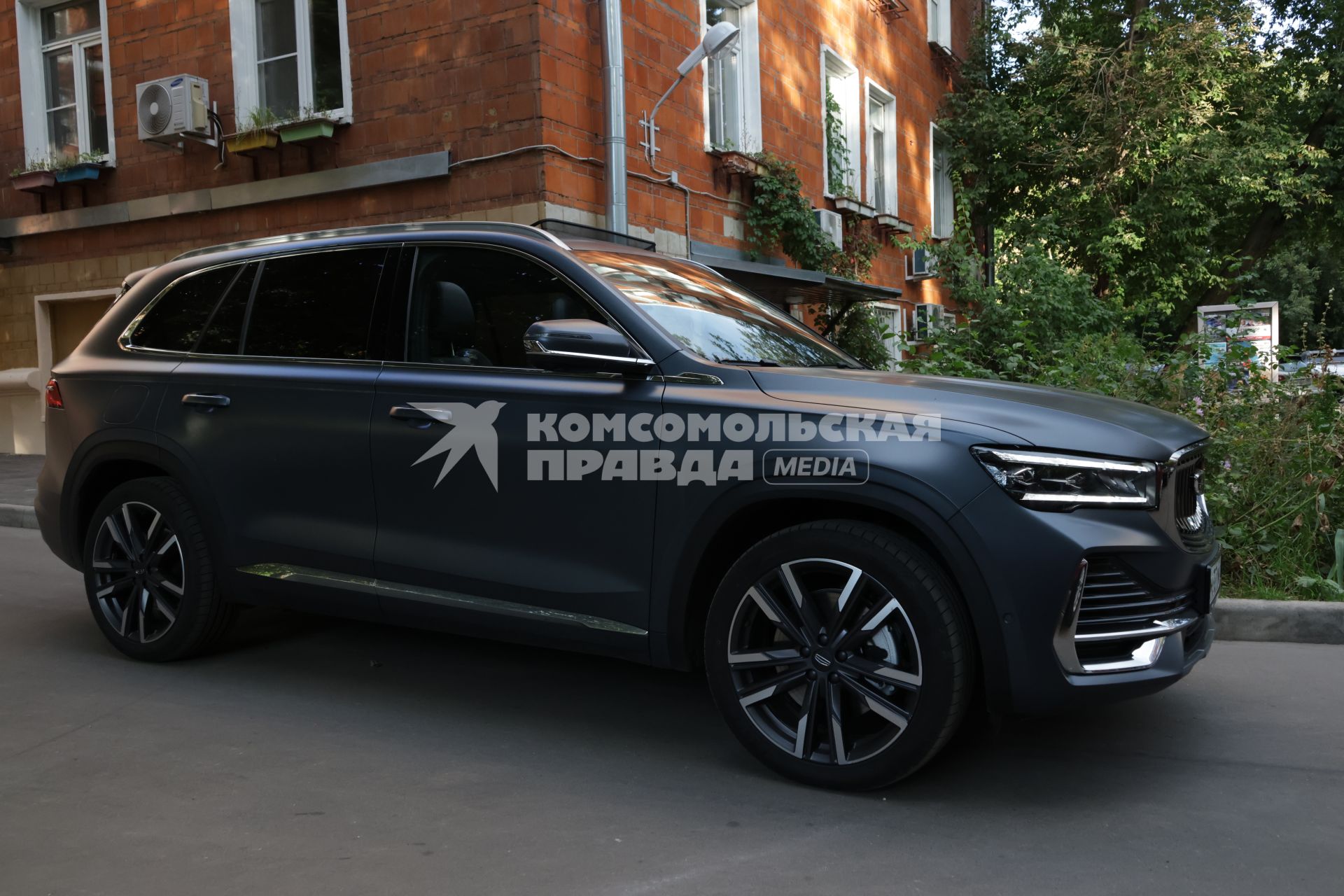 Тест-драйв автомобиля Geely Monjaro