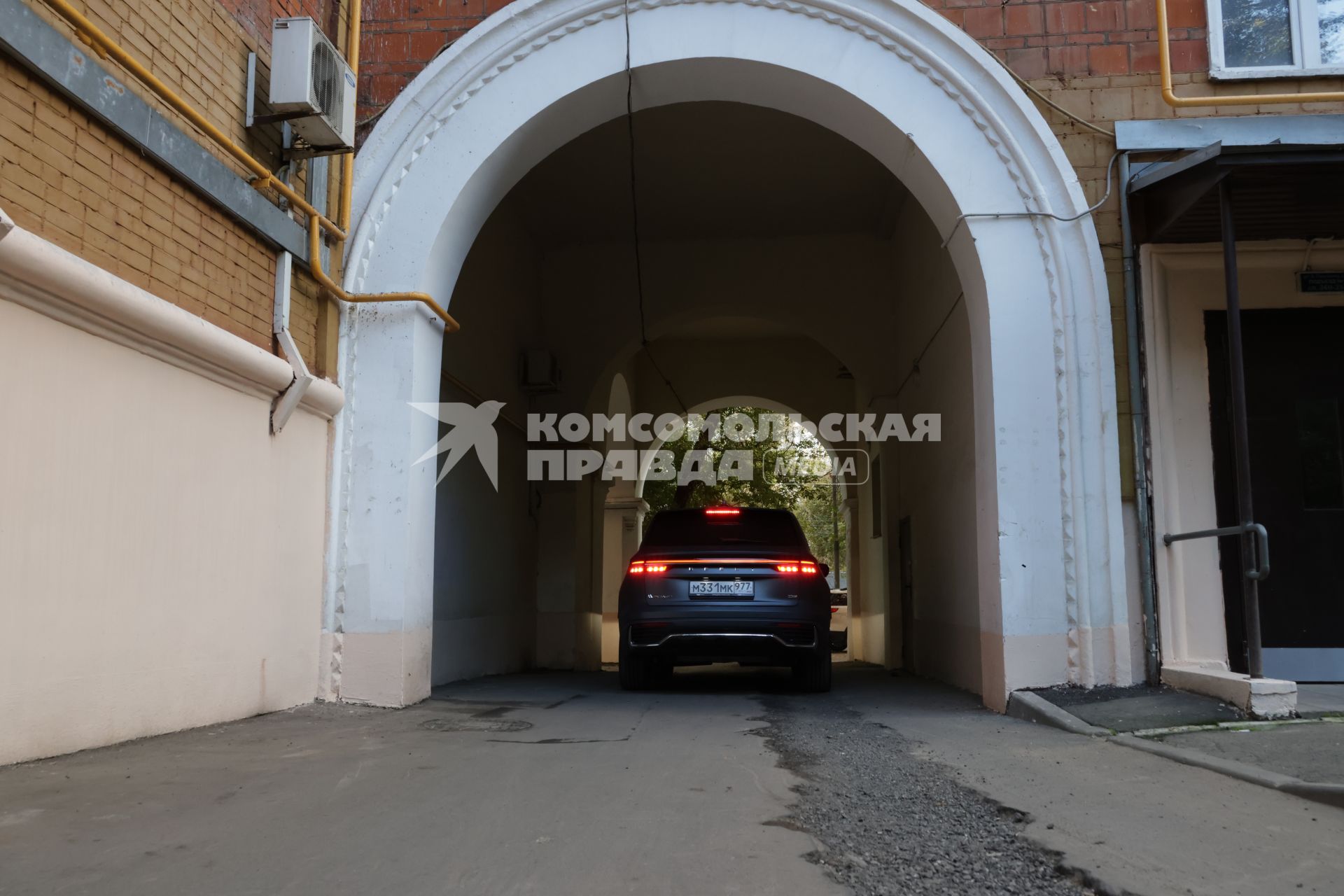 Тест-драйв автомобиля Geely Monjaro