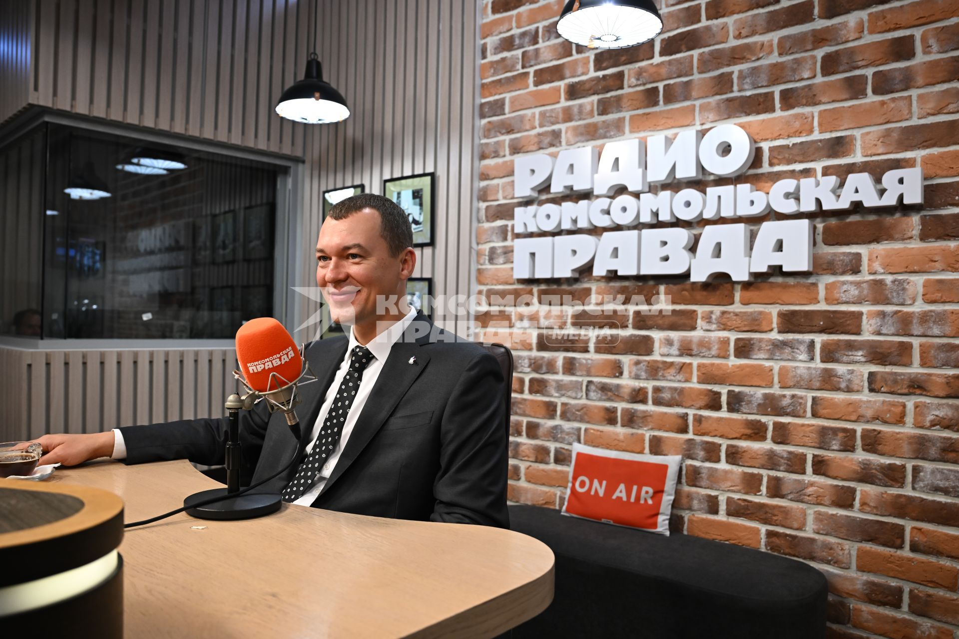 Михаил Дегтярев  на радиостанции Комсомольская правда\"