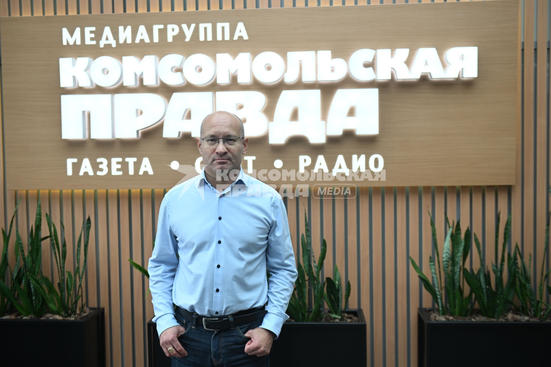 Владимир Семенов на радиостанции Комсомольская правда\"