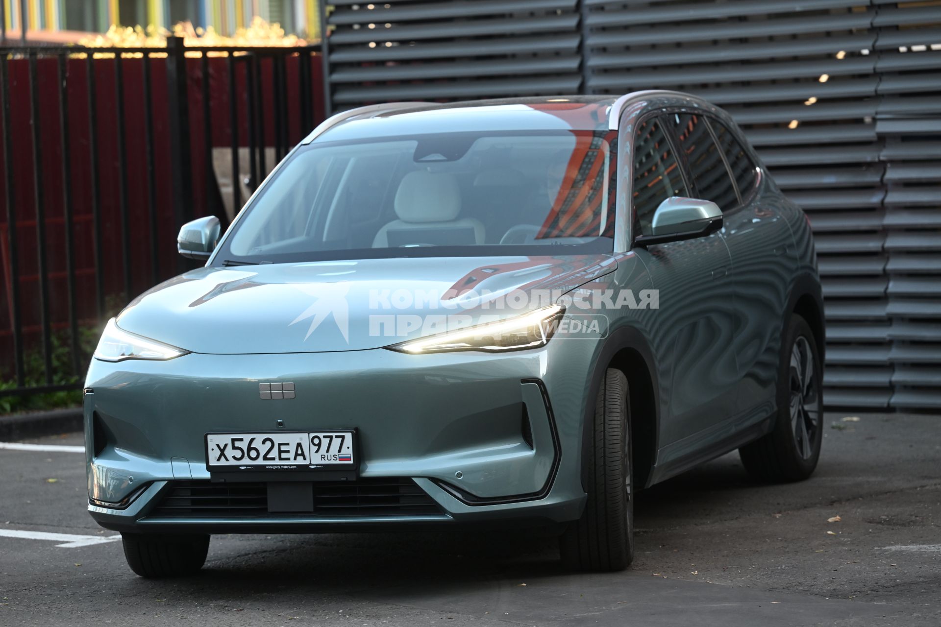 Тест-драйв автомобиля Geely EX5