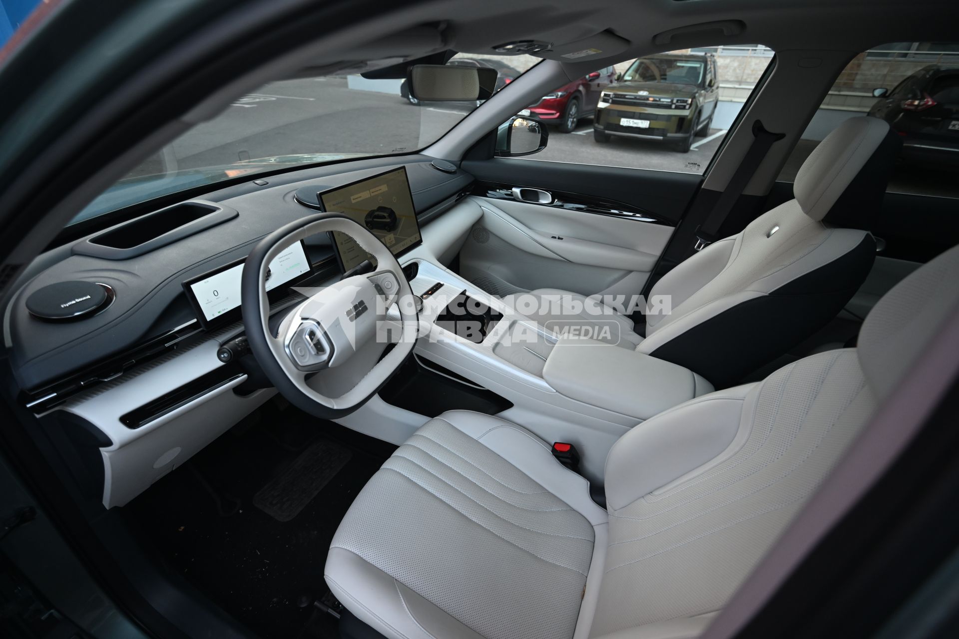 Тест-драйв автомобиля Geely EX5