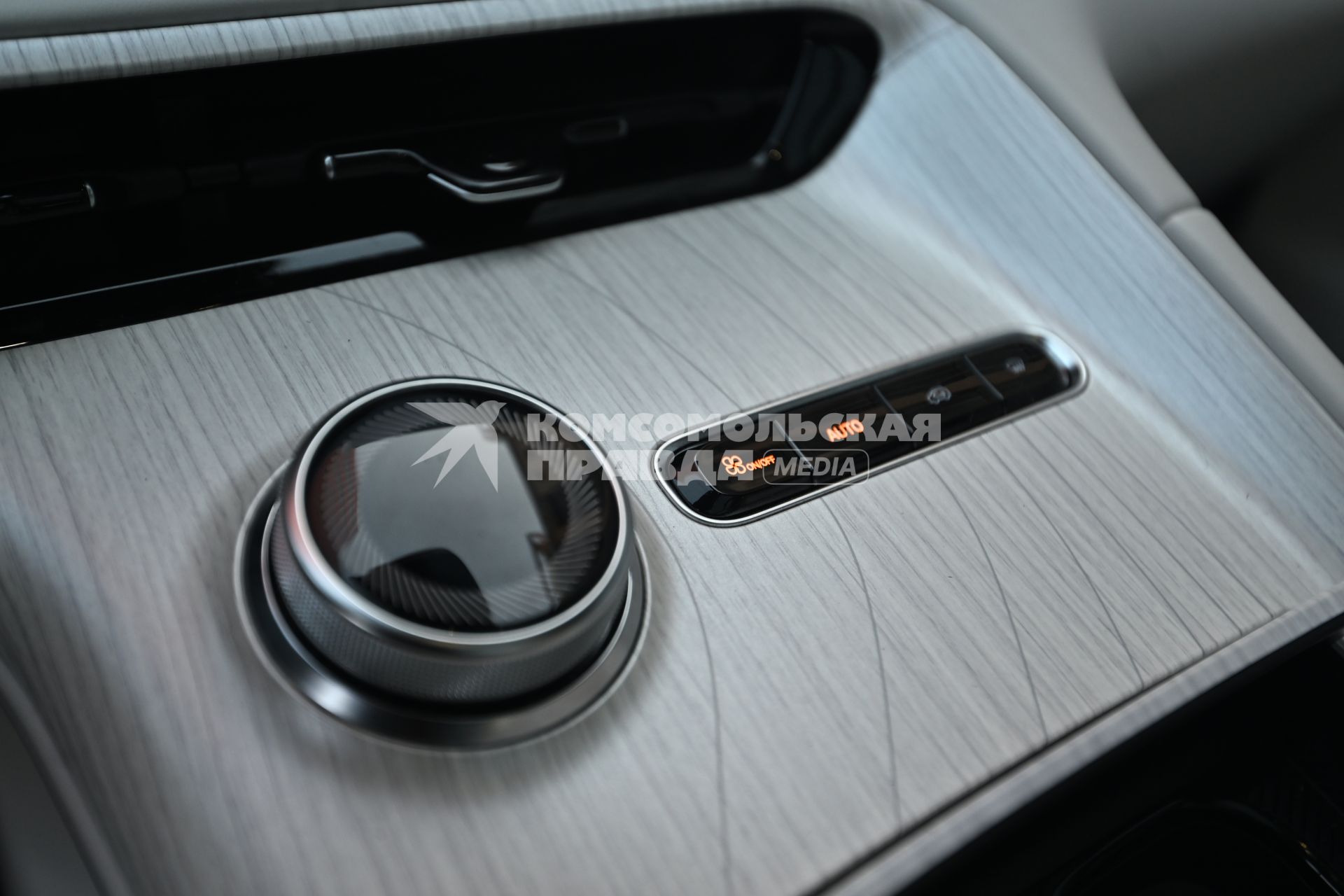 Тест-драйв автомобиля Geely EX5
