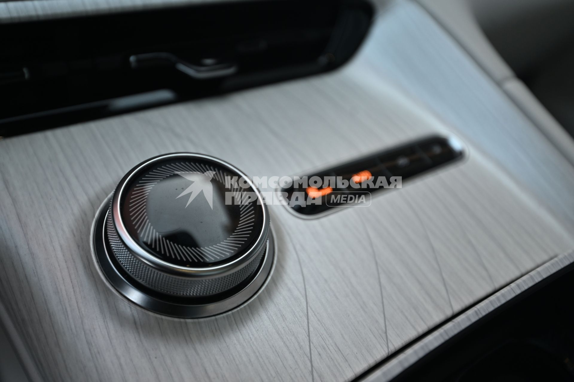 Тест-драйв автомобиля Geely EX5