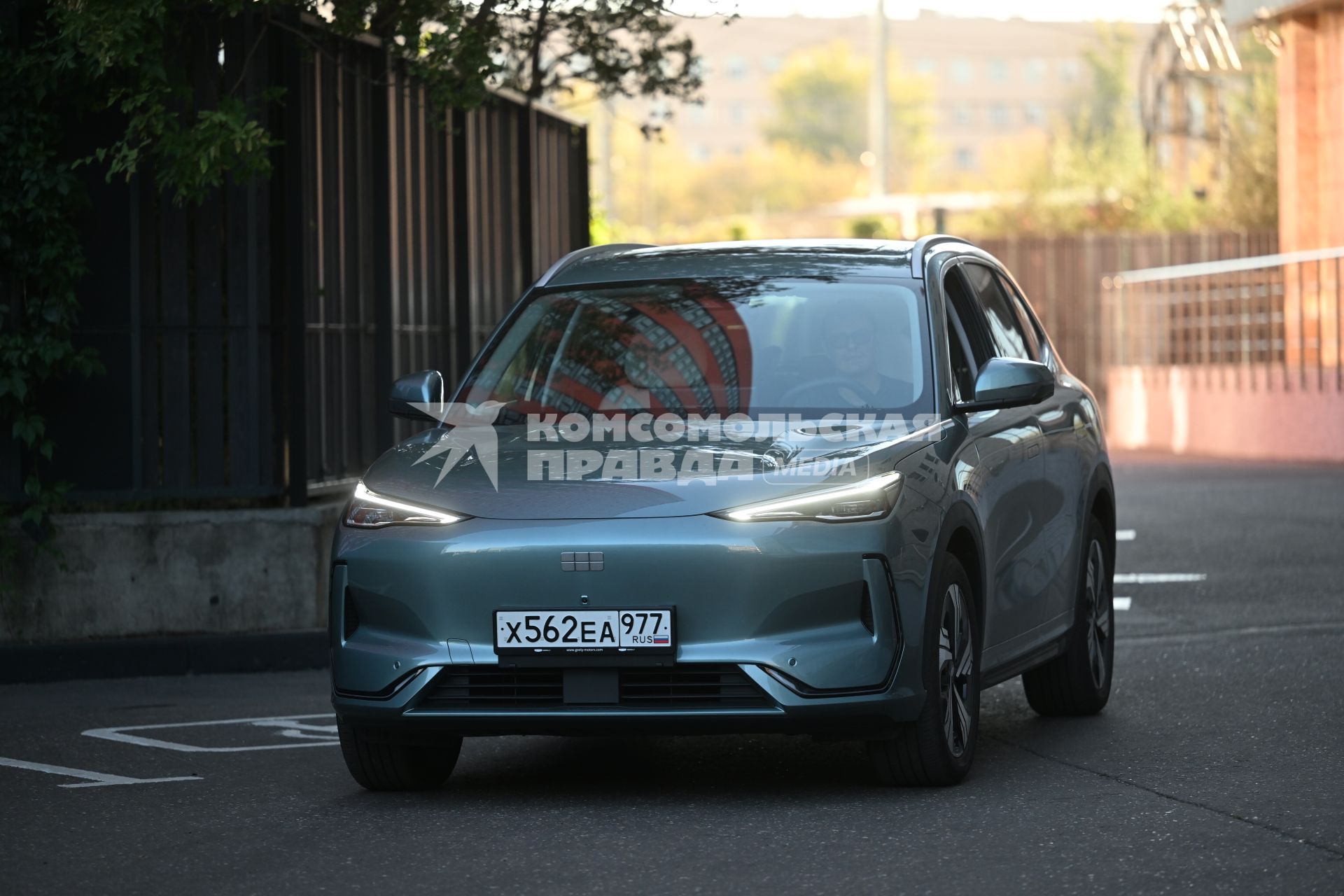 Тест-драйв автомобиля Geely EX5