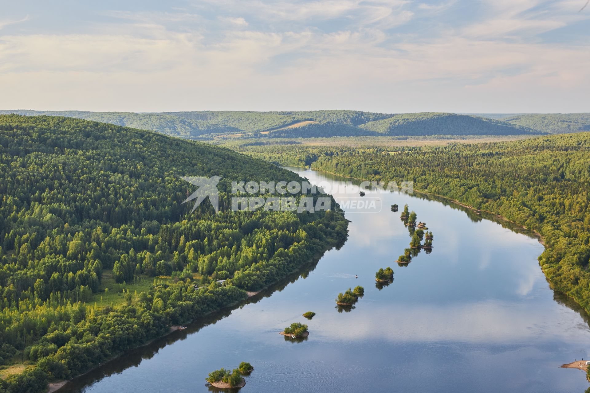 Река Вишера и камень Ветлан в Пермском крае