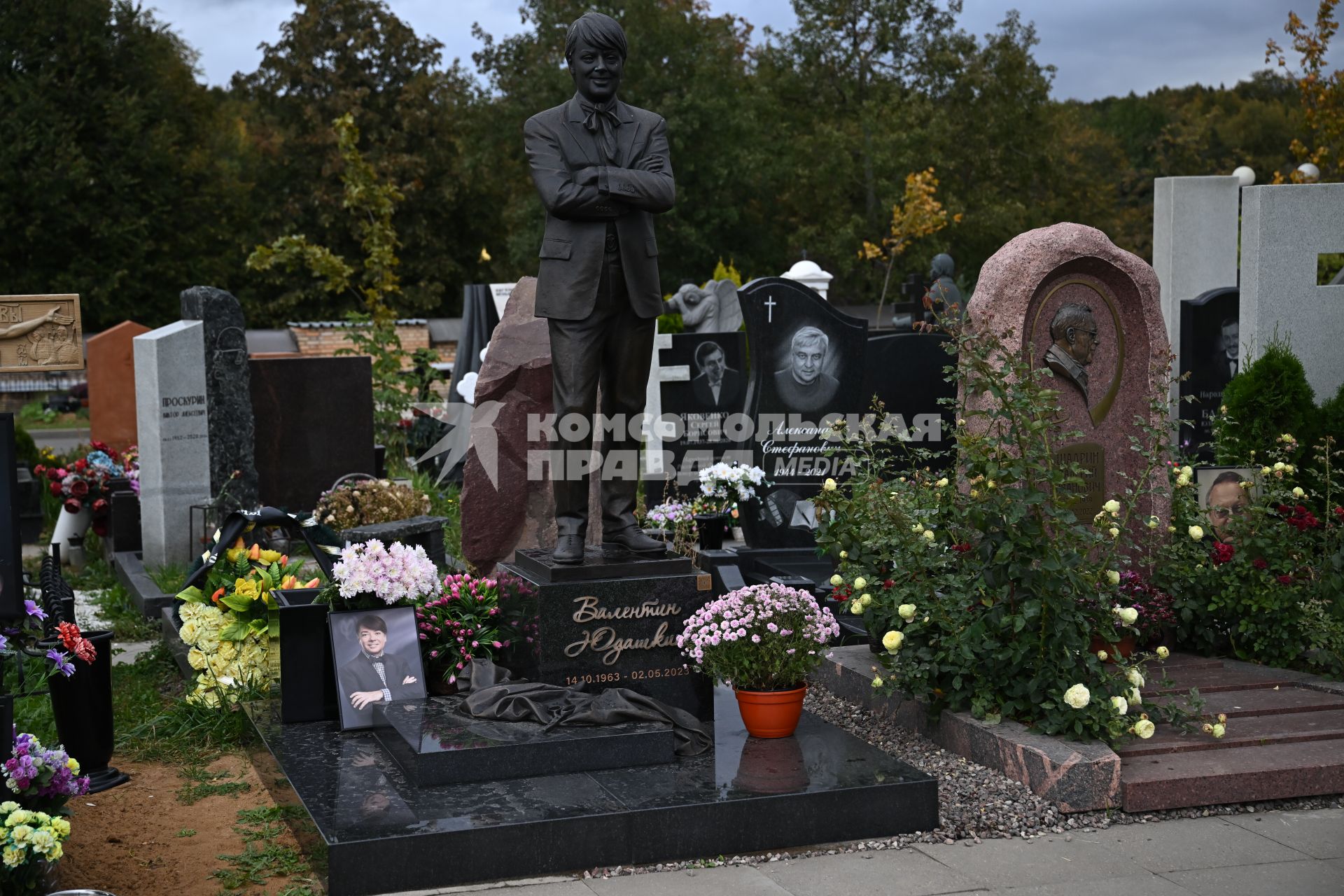 Троекуровское кладбище