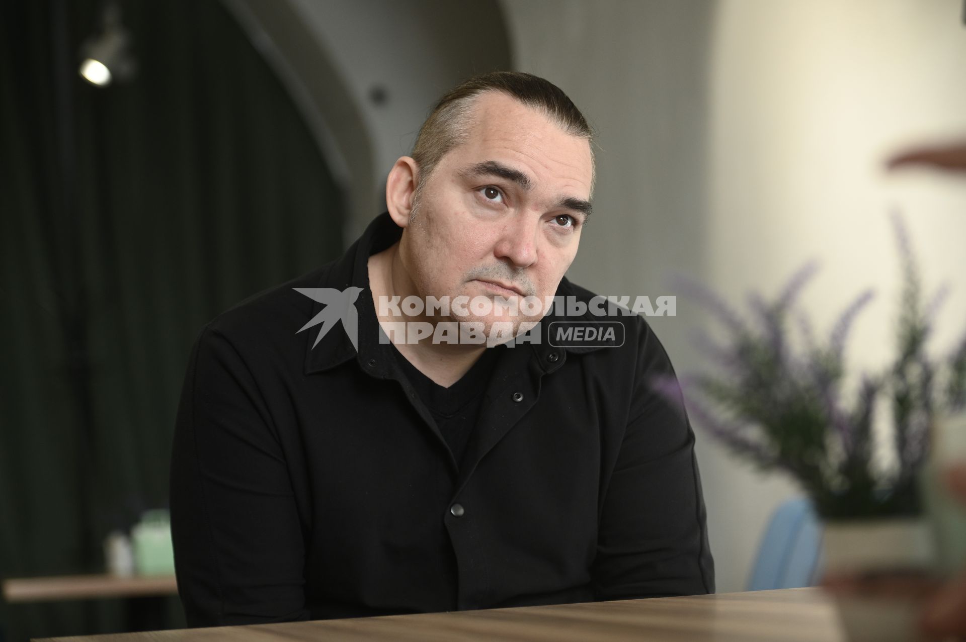 Алексей Горшенев отметил 50-летие полуденным выстрелом из Петропавловской крепости