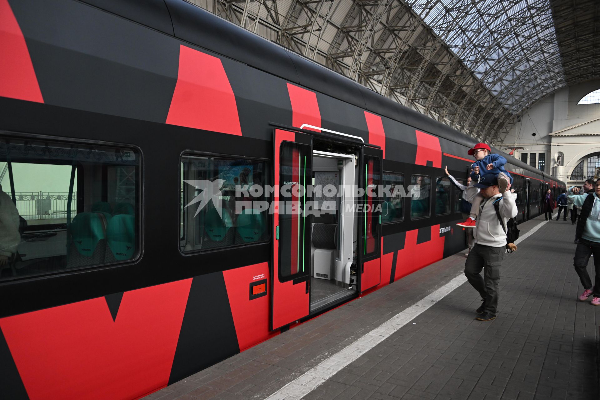 В Москве запустили сотую электричку Иволгу 4.0\"