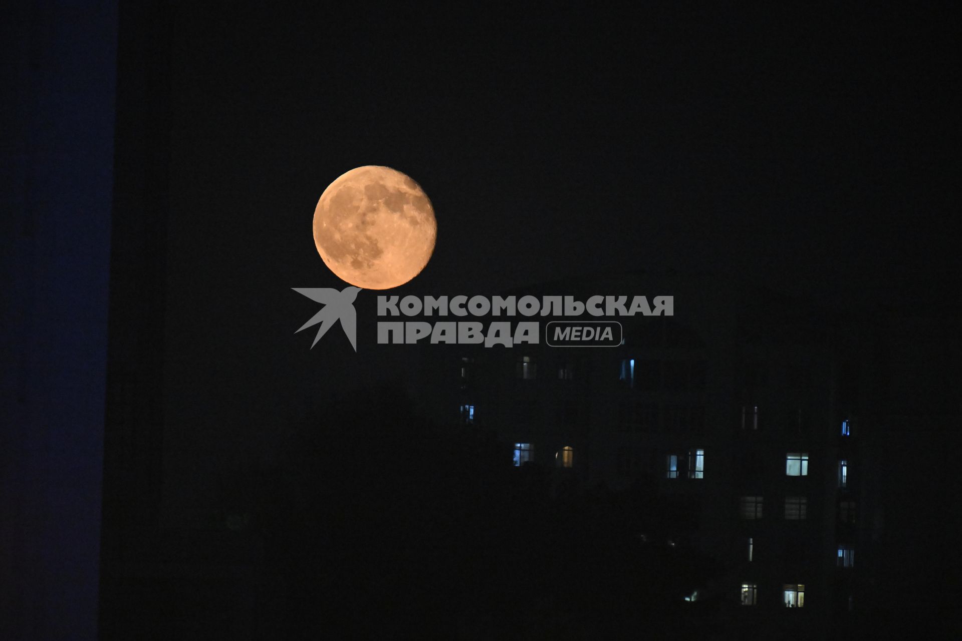 Суперлуние в Москве
