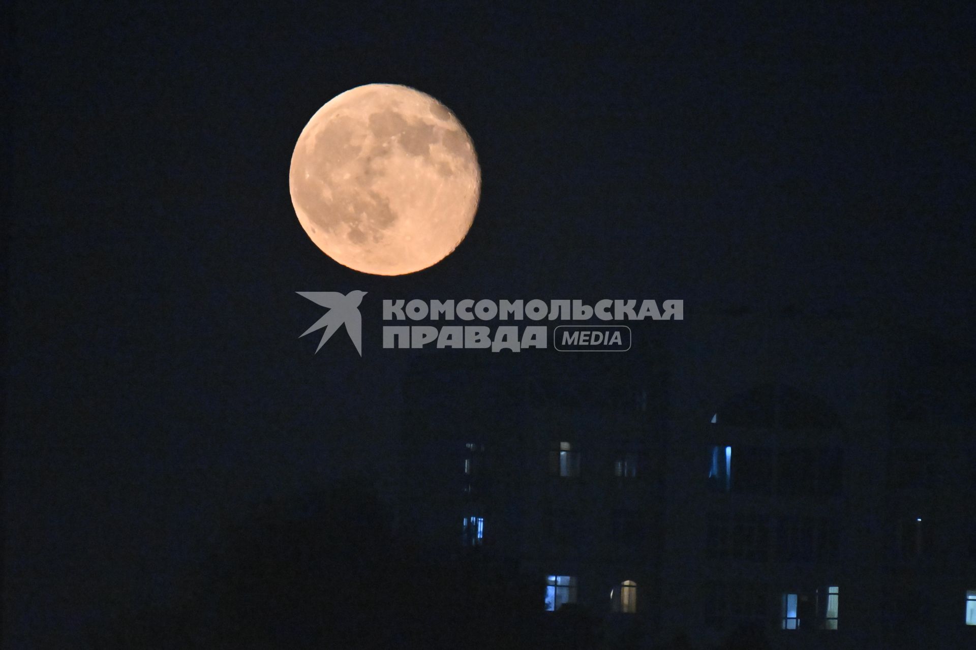 Суперлуние в Москве