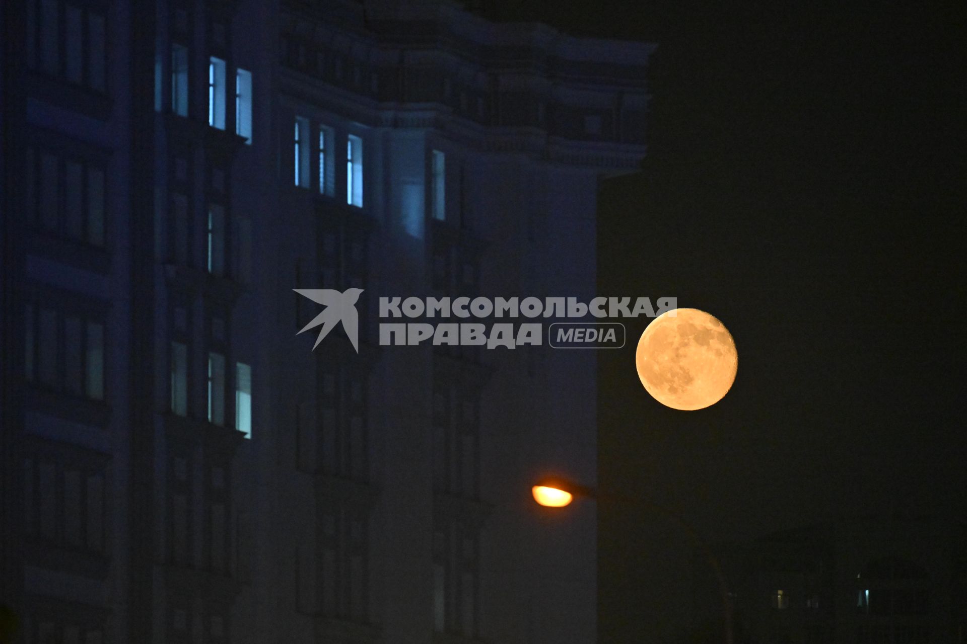 Суперлуние в Москве