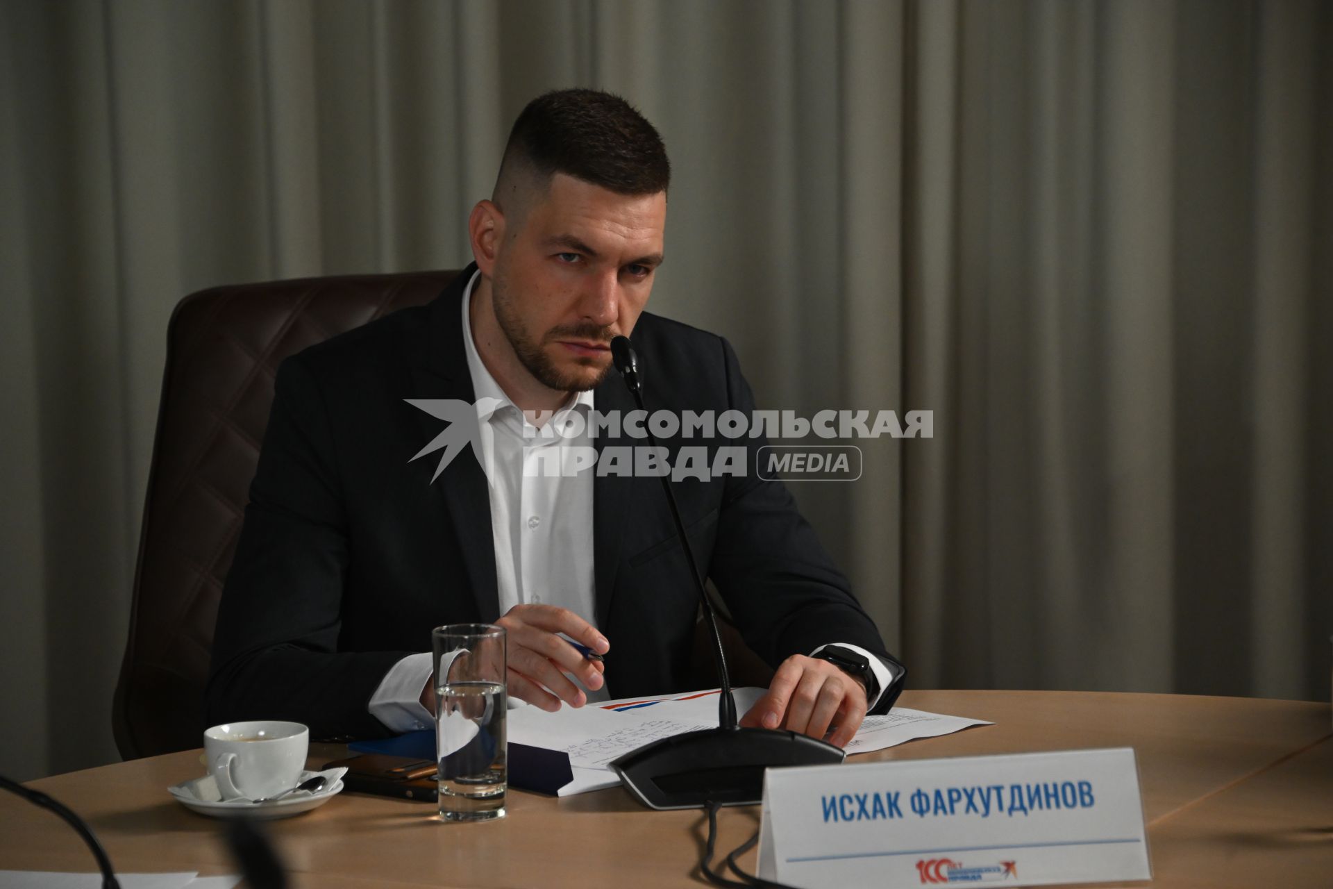 Исхак Фархутдинов