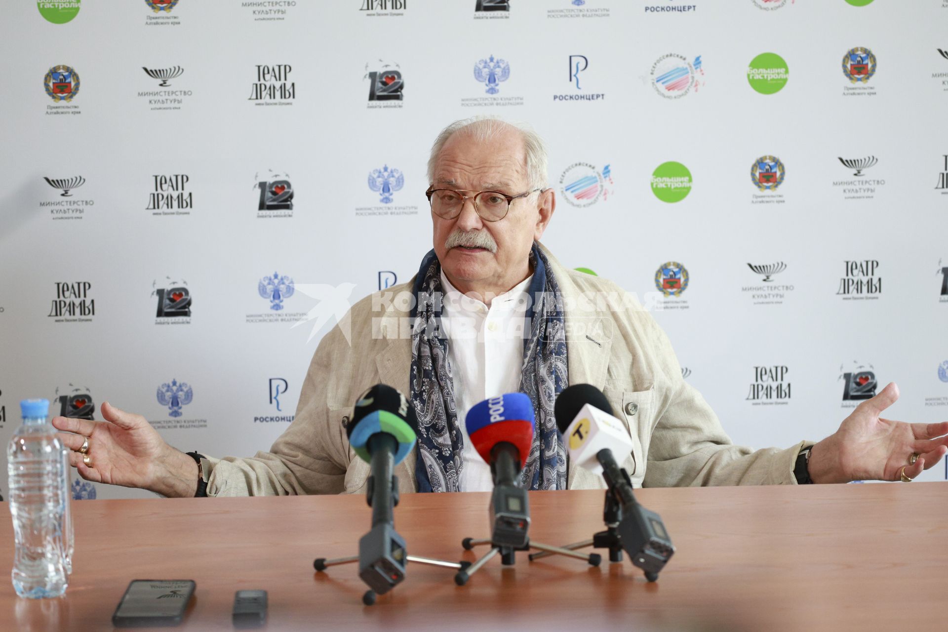 Никита Михалков в Барнауле