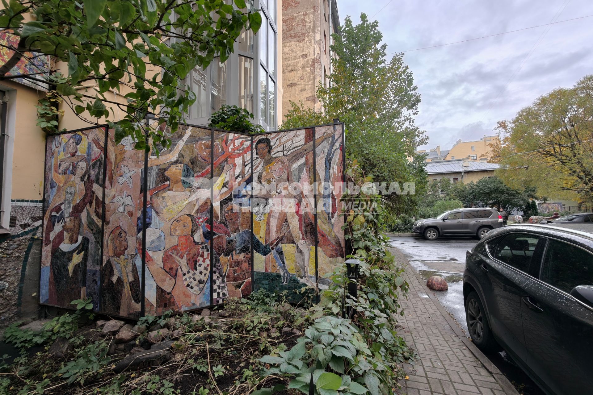 Необычные дворы Петербурга