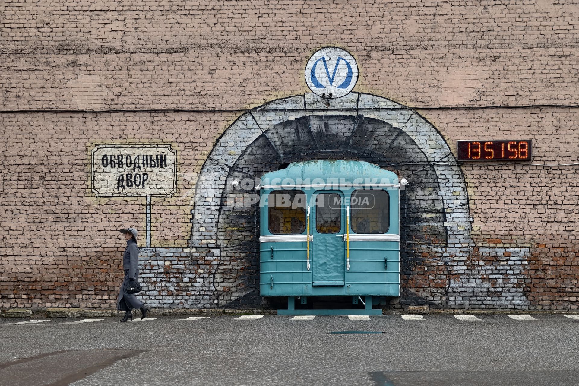 Необычные дворы Петербурга