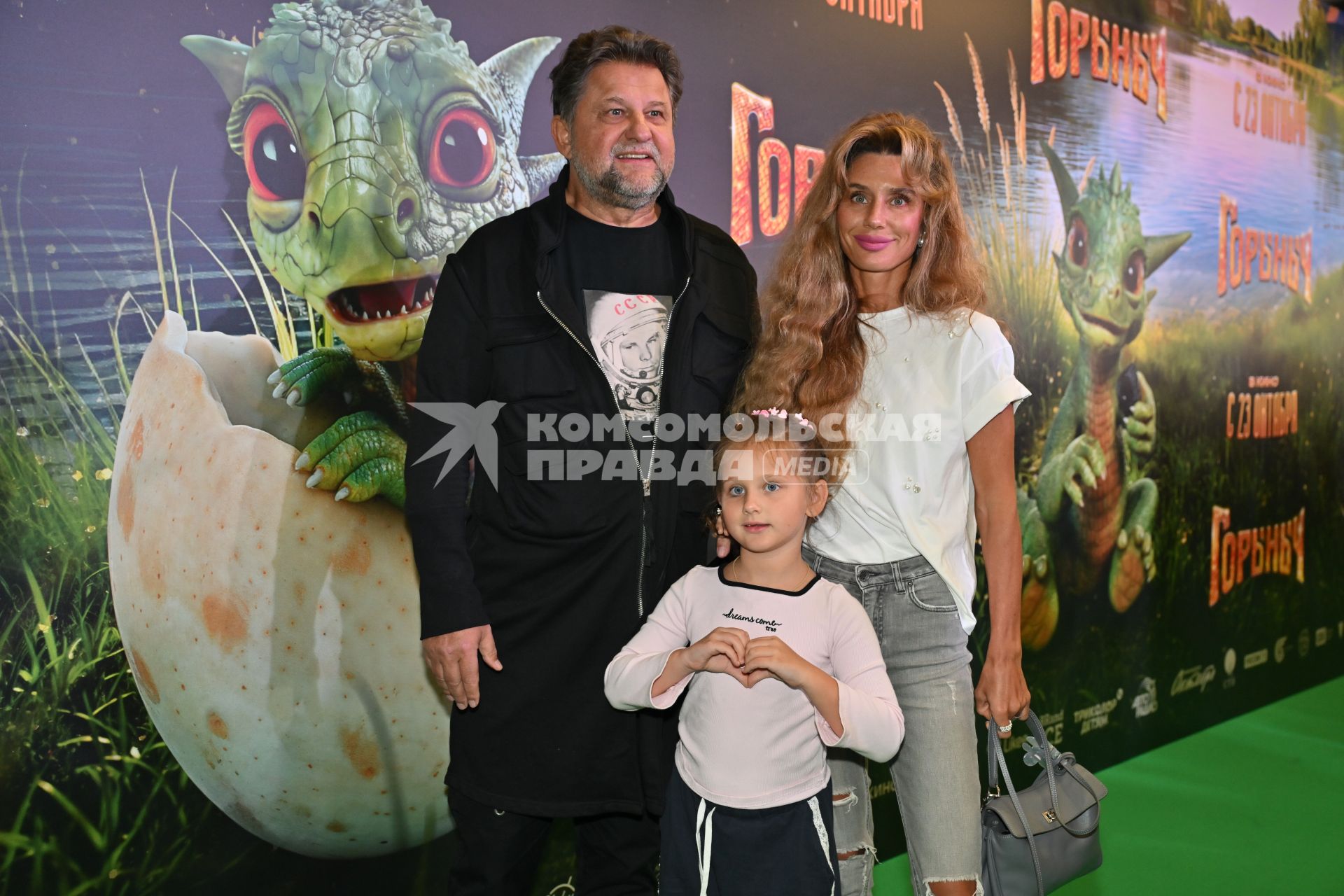 Премьера фильма Горыныч в кинотеатре \"Каро 11 Октябрь\"