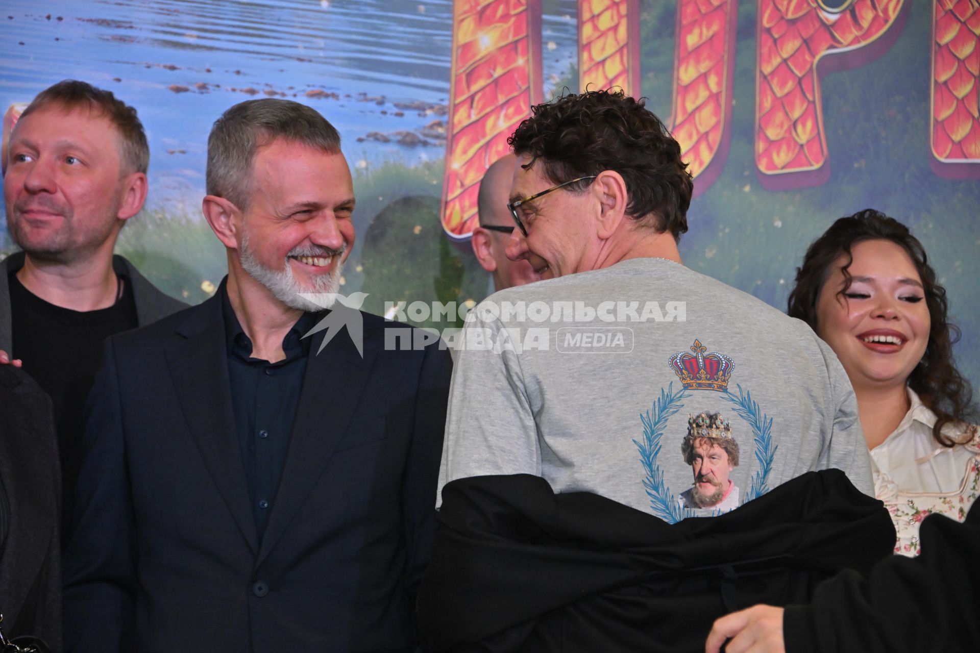 Премьера фильма Горыныч в кинотеатре \"Каро 11 Октябрь\"