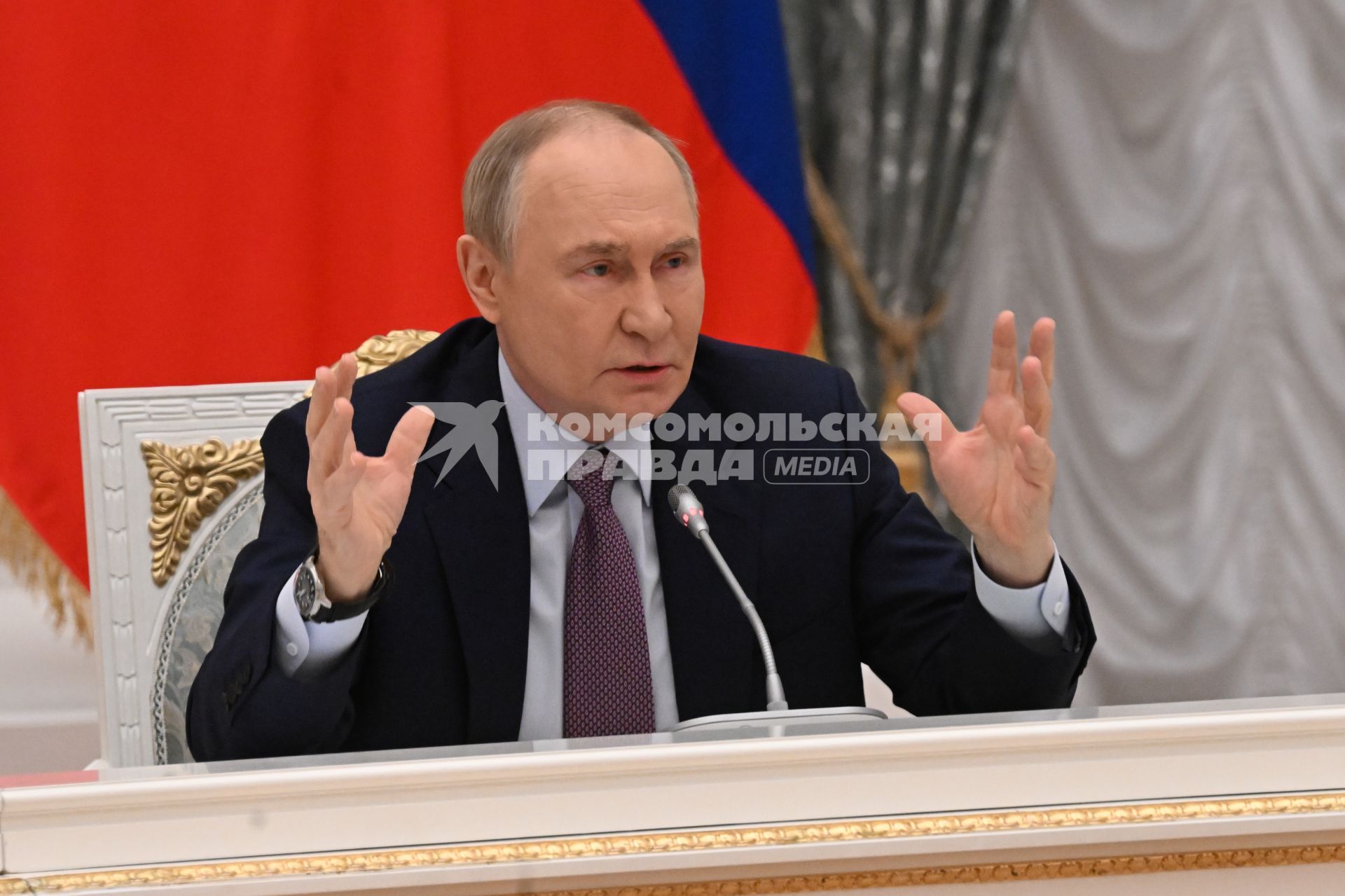 Заседание Совета при президенте РФ по реализации государственной демографической и семейной политики