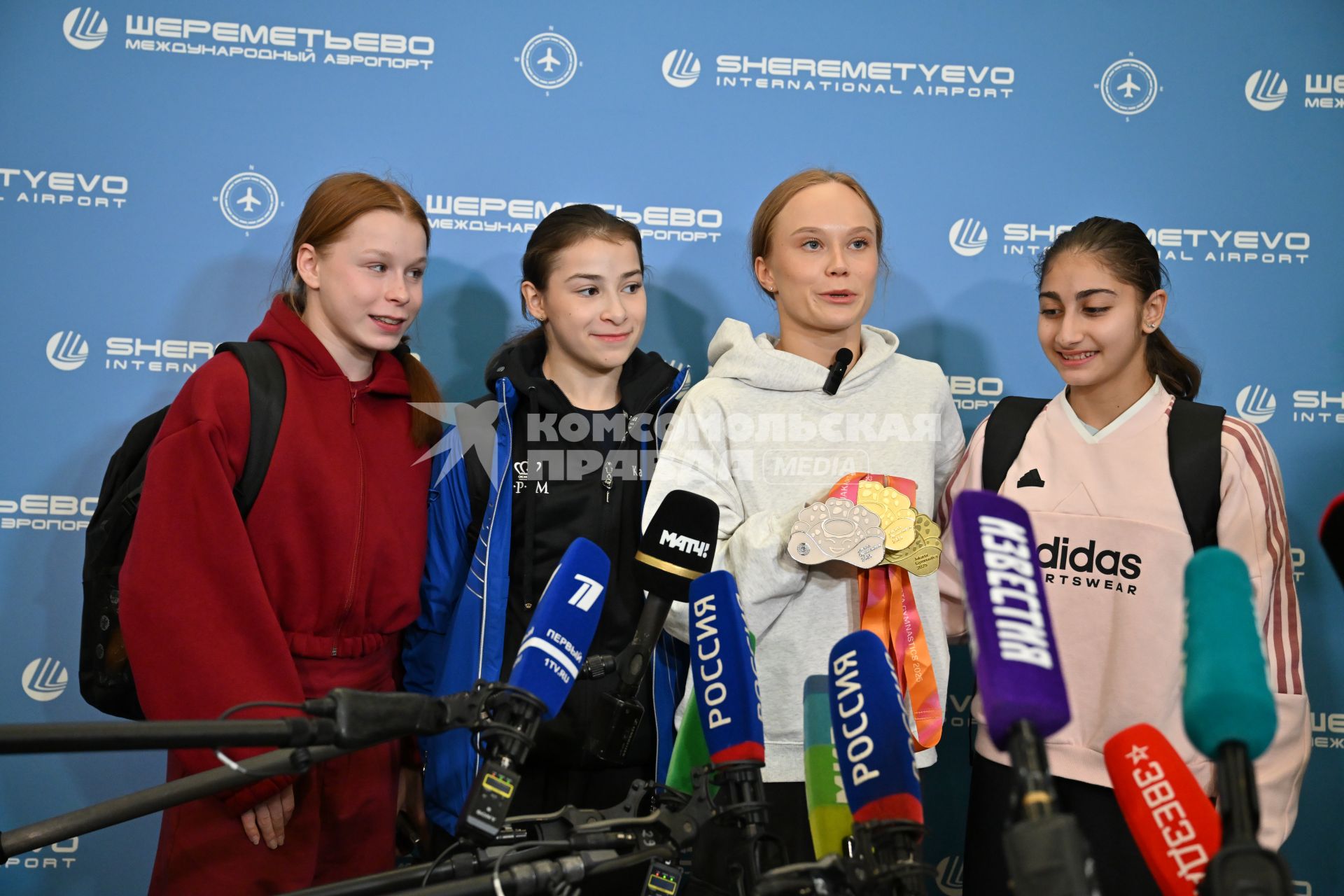 Встреча российских гимнастов, завоевавших призовые места на чемпионате мира