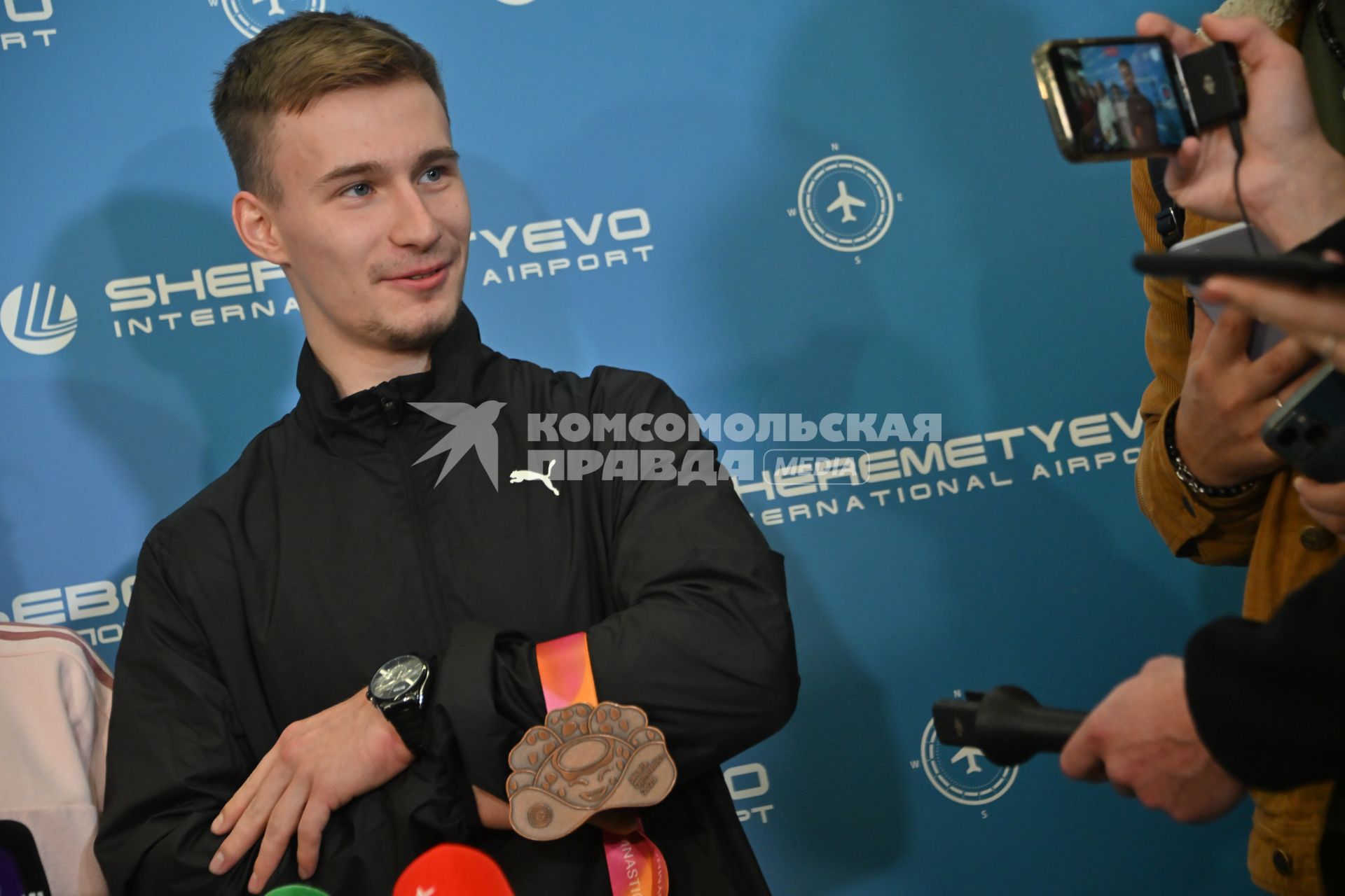Встреча российских гимнастов, завоевавших призовые места на чемпионате мира
