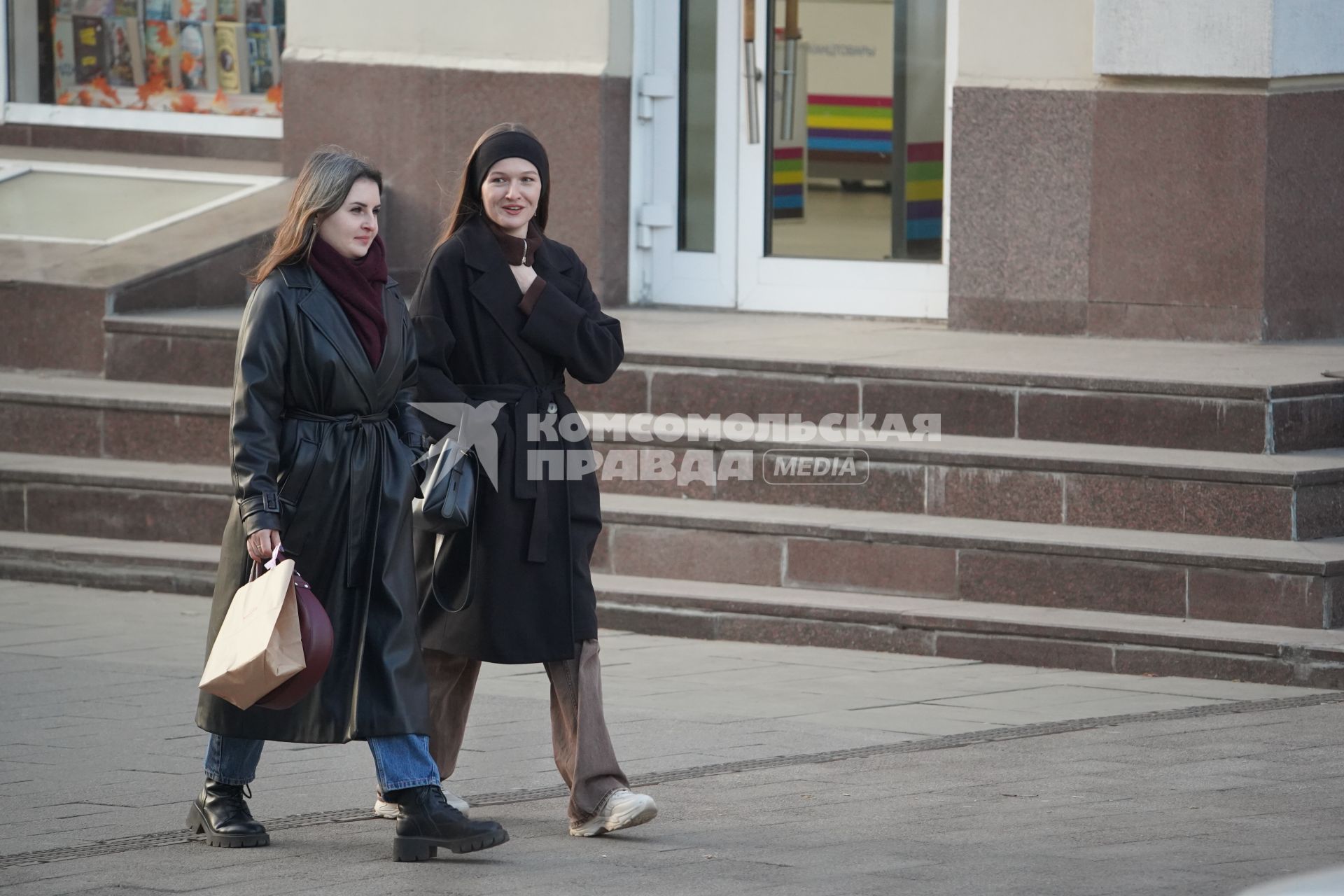 Горожане на прогулке