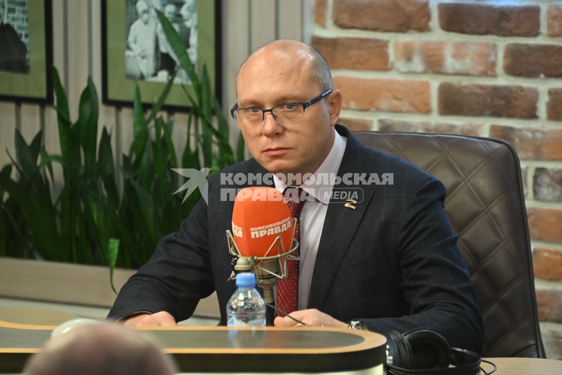 Виталий Ганчев на радиостанции Комсомольская правда\"