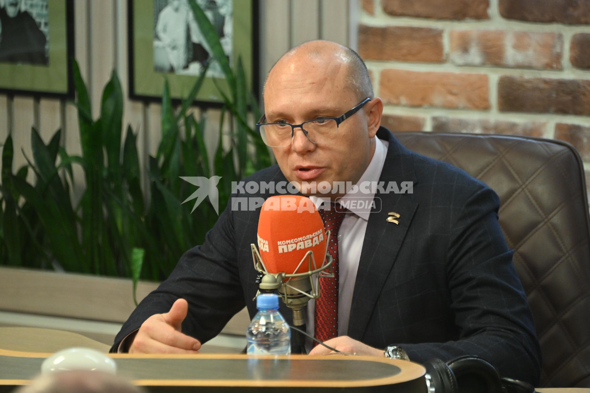 Виталий Ганчев на радиостанции Комсомольская правда\"