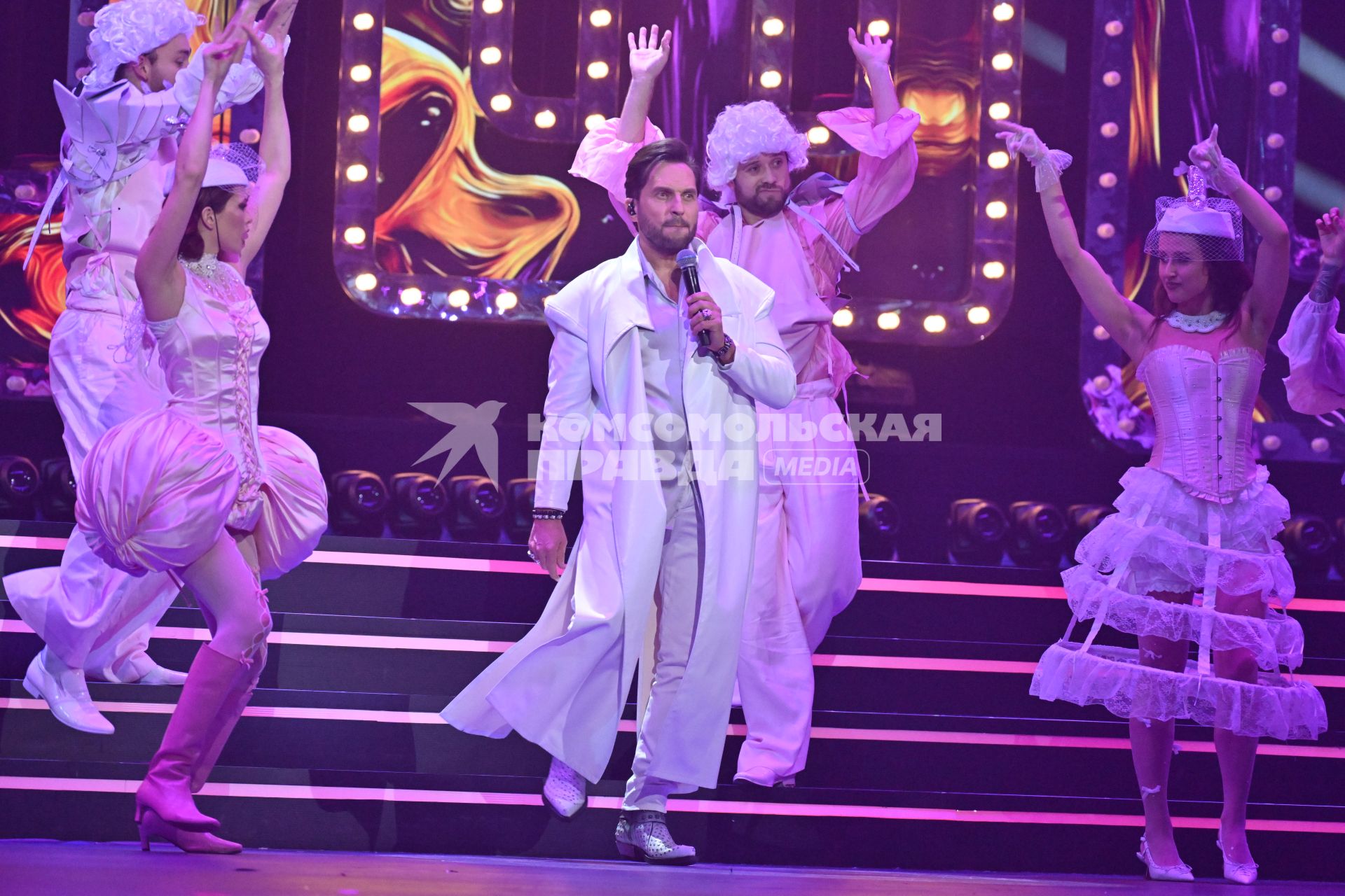 Юбилейный концерт премии Золотой граммофон\"