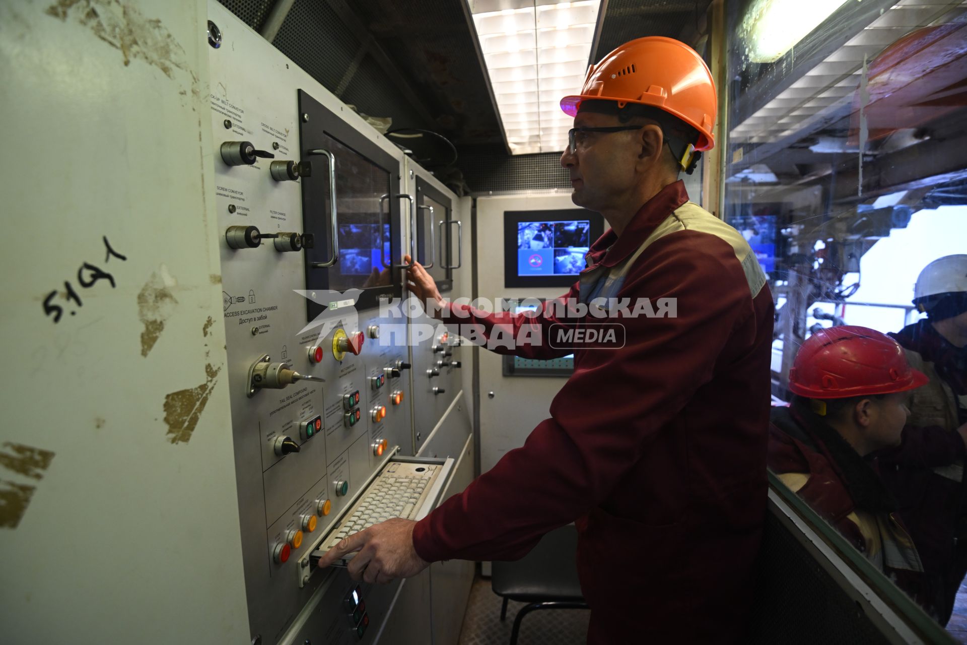 Строительство метро от \"Щелковской\" до \"Гольяново\" в Москве