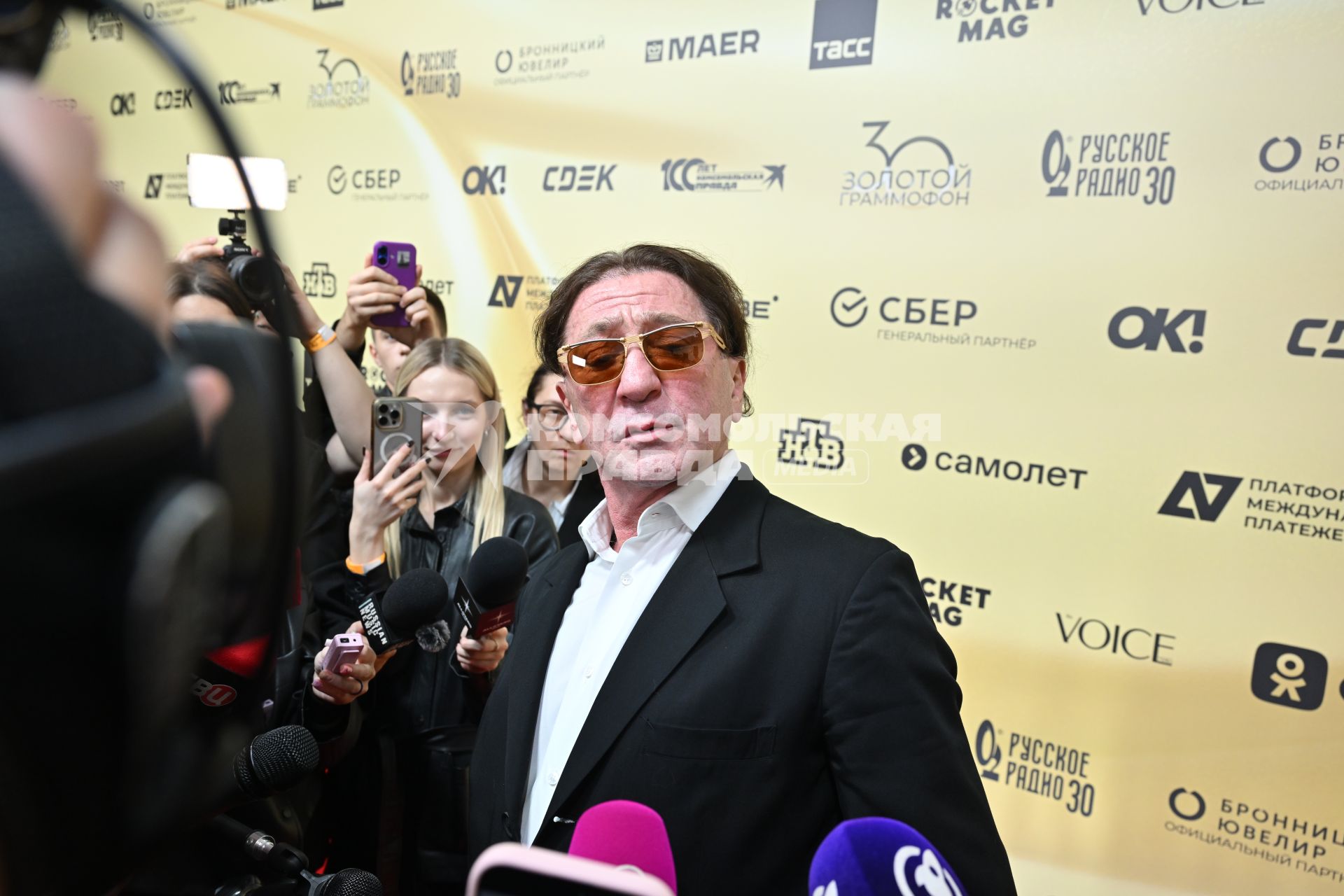 Церемония вручения Национальной музыкальной премии Золотой граммофон\"