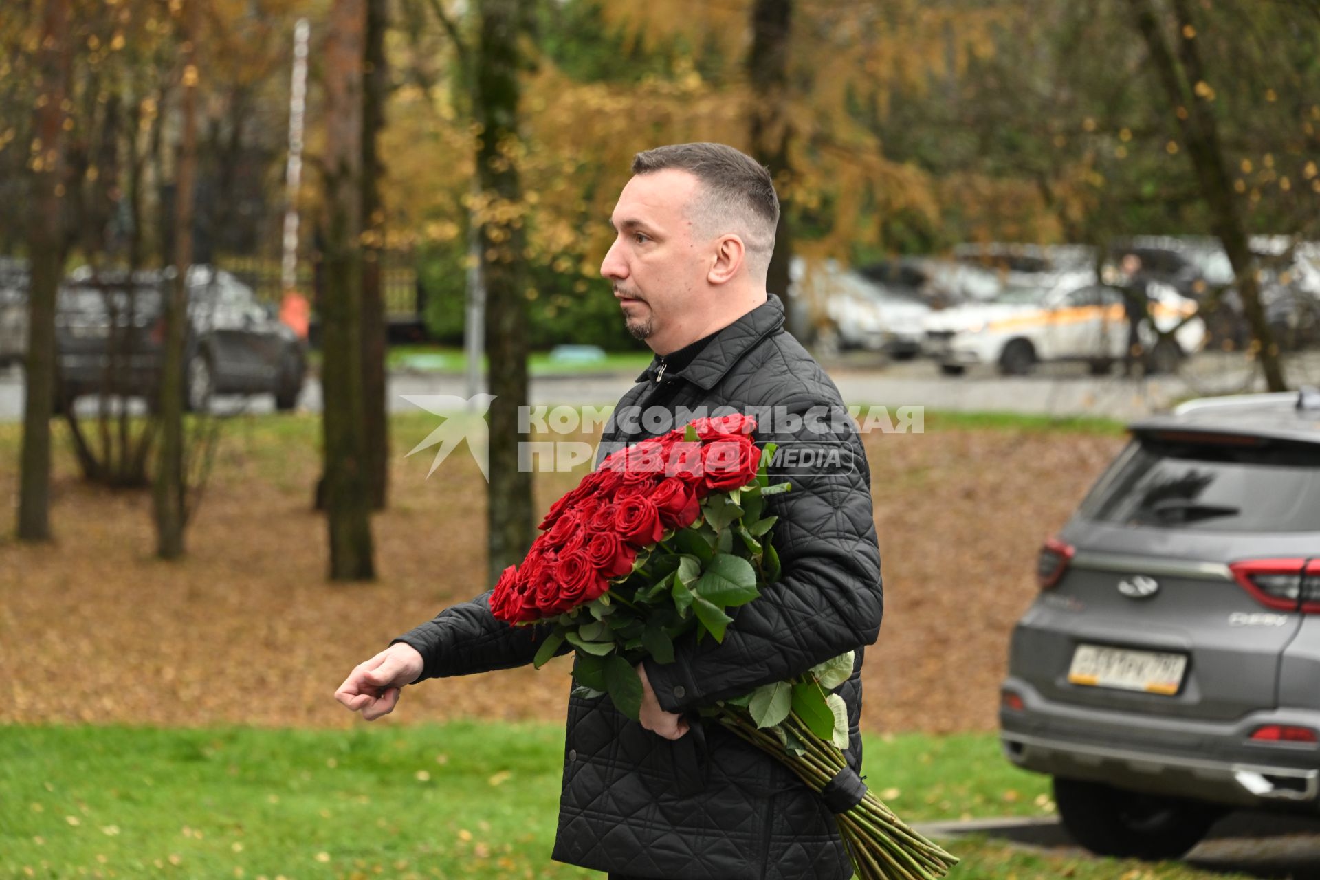 Прощание с актером Романом Поповым