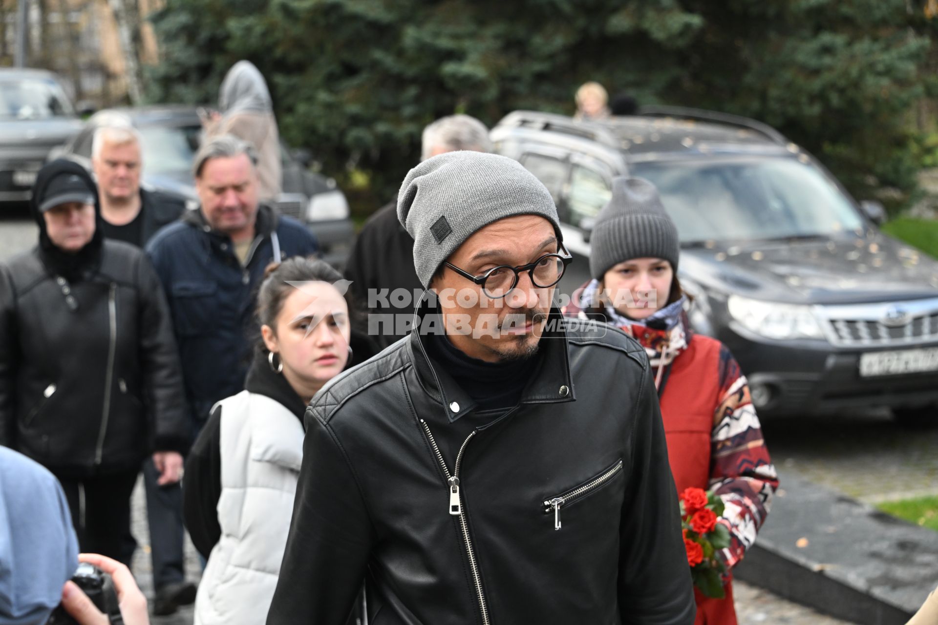 Прощание с актером Романом Поповым