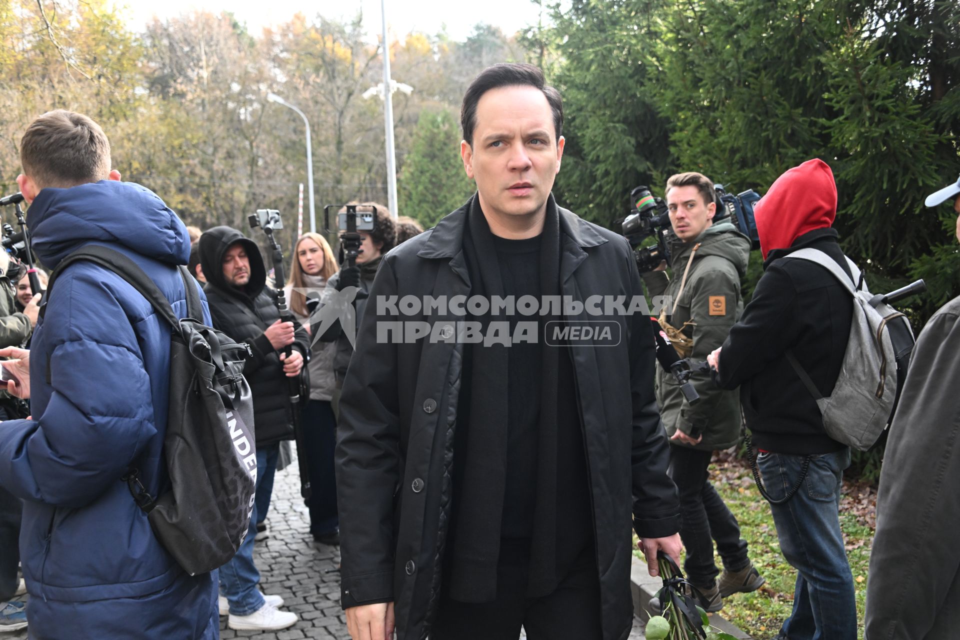 Прощание с актером Романом Поповым