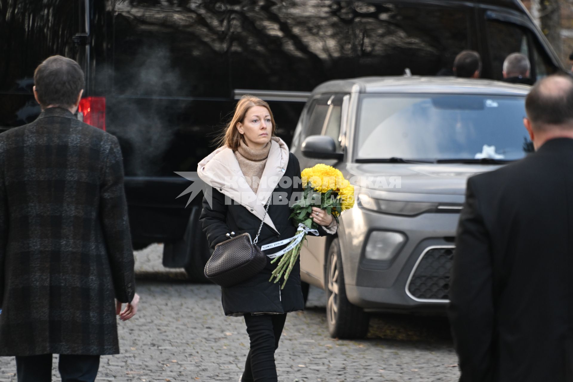 Прощание с актером Романом Поповым