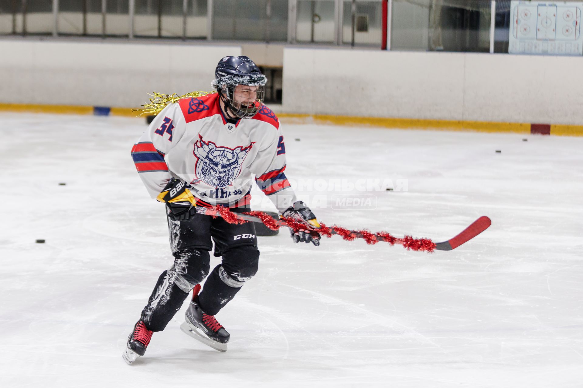 Новогодняя тренировка хоккейной команды Викинги\" в Челябинске