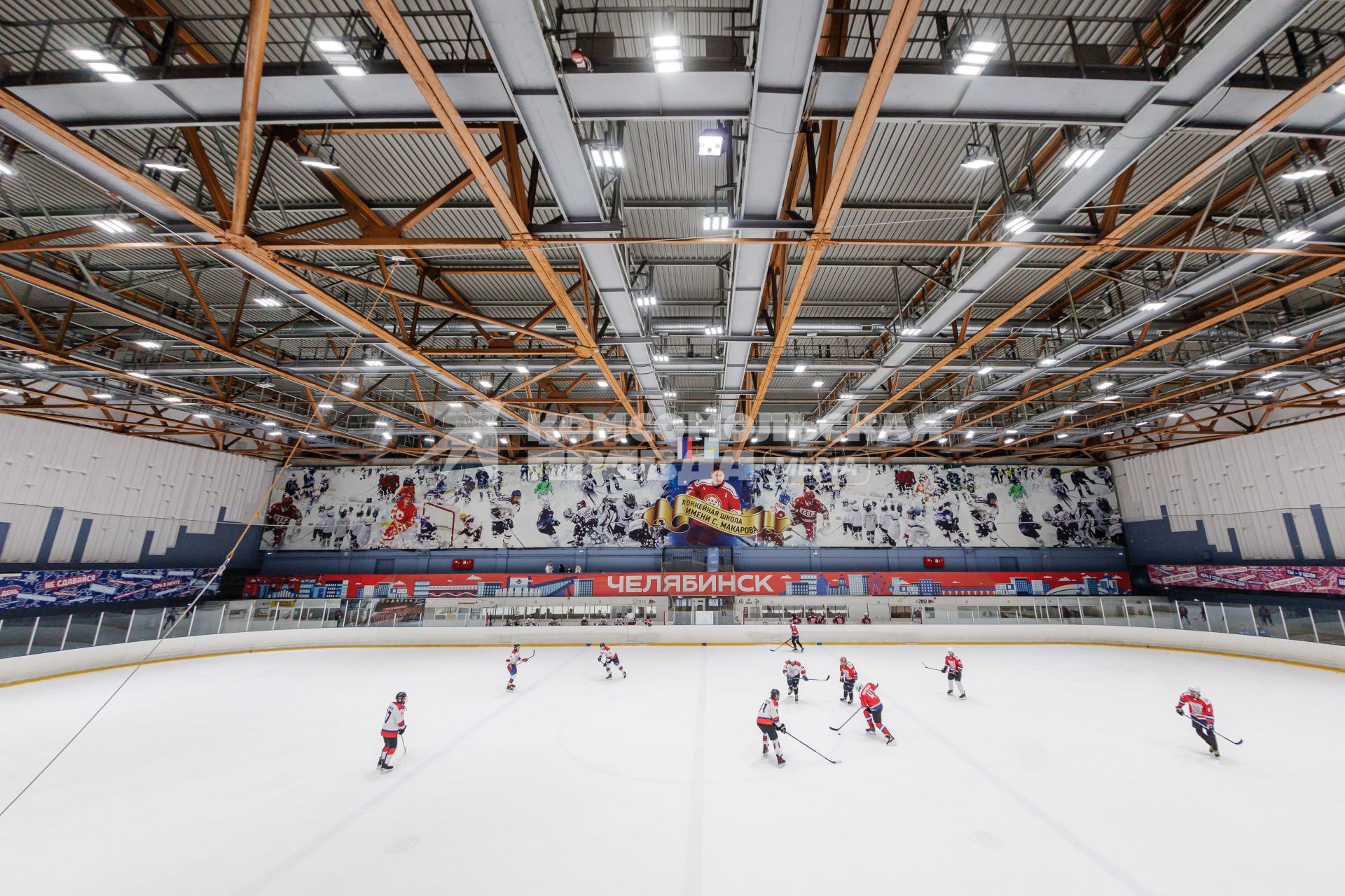 Новогодняя тренировка хоккейной команды Викинги\" в Челябинске