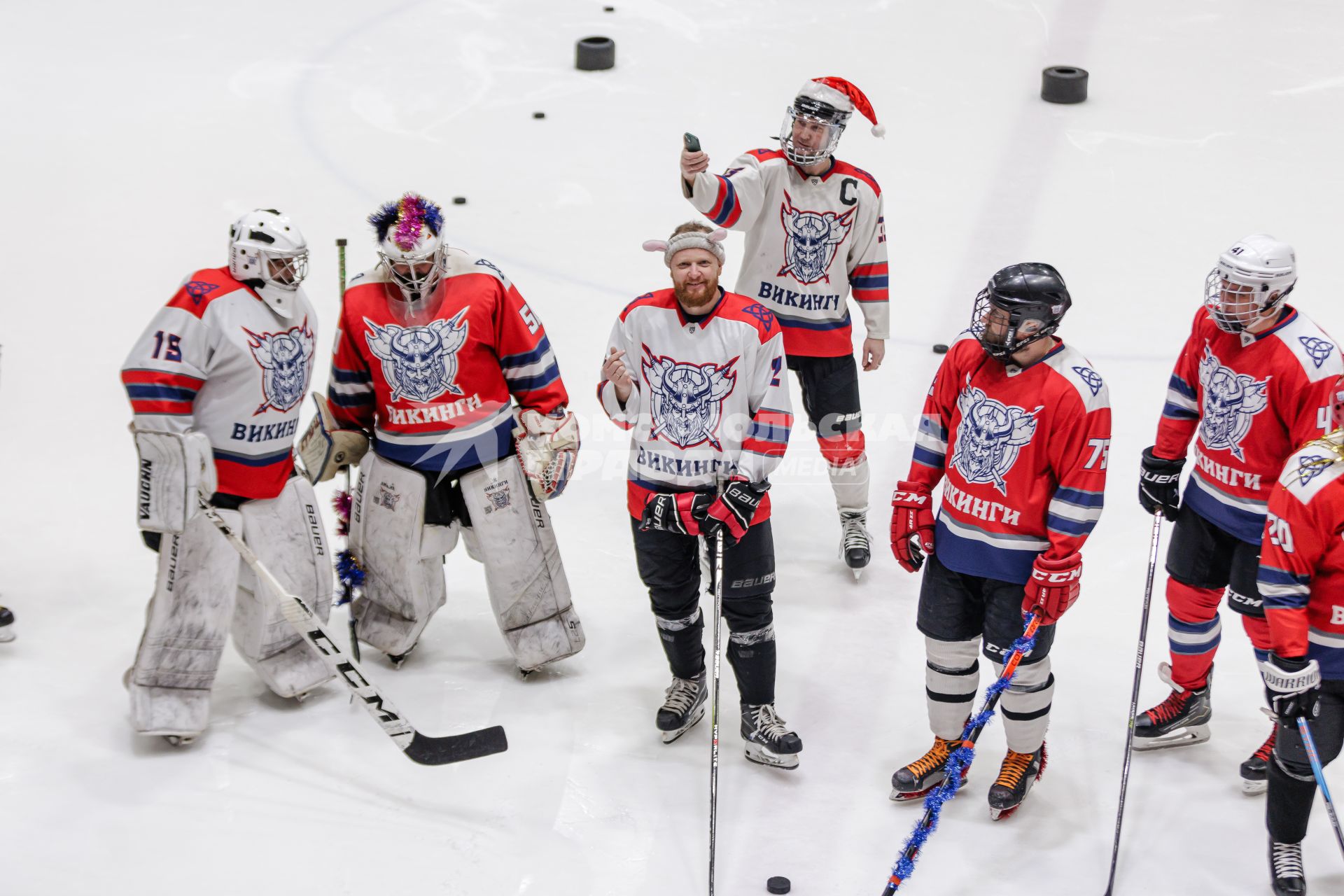 Новогодняя тренировка хоккейной команды Викинги\" в Челябинске