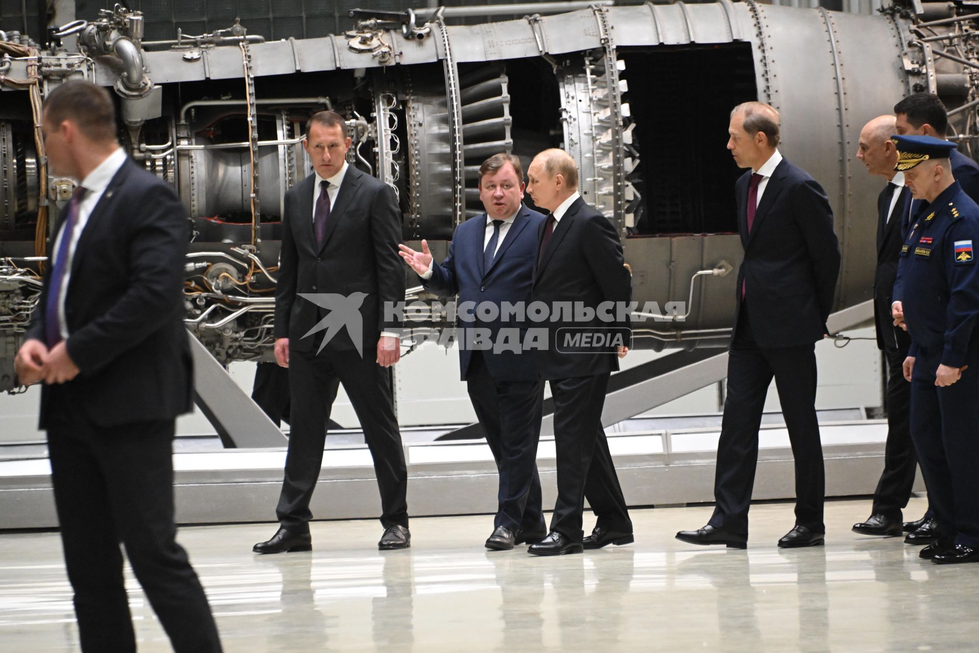 Владимир Путин посетил ПАО ОДК-Кузнецов\" в Самаре