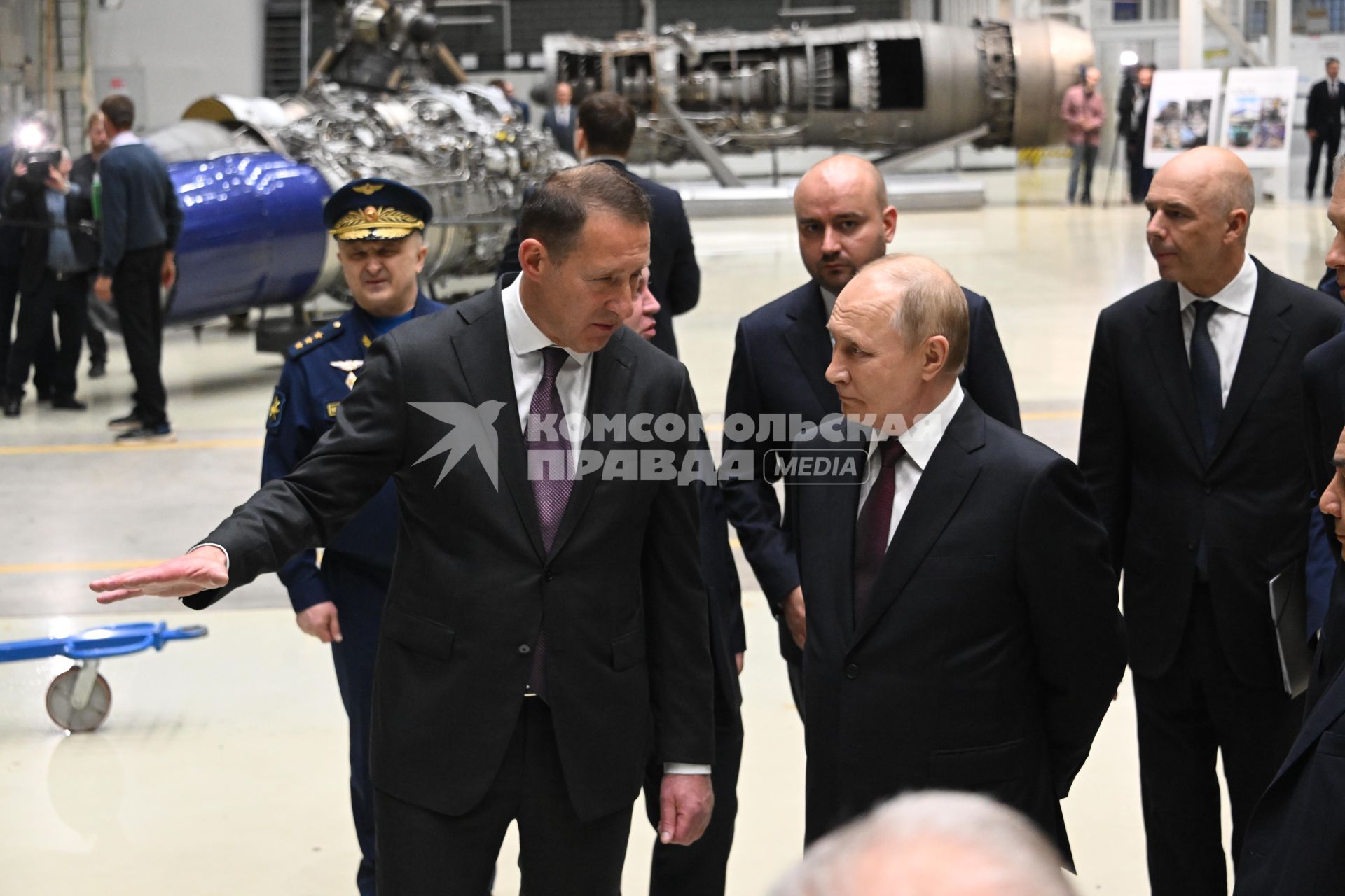 Владимир Путин посетил ПАО ОДК-Кузнецов\" в Самаре