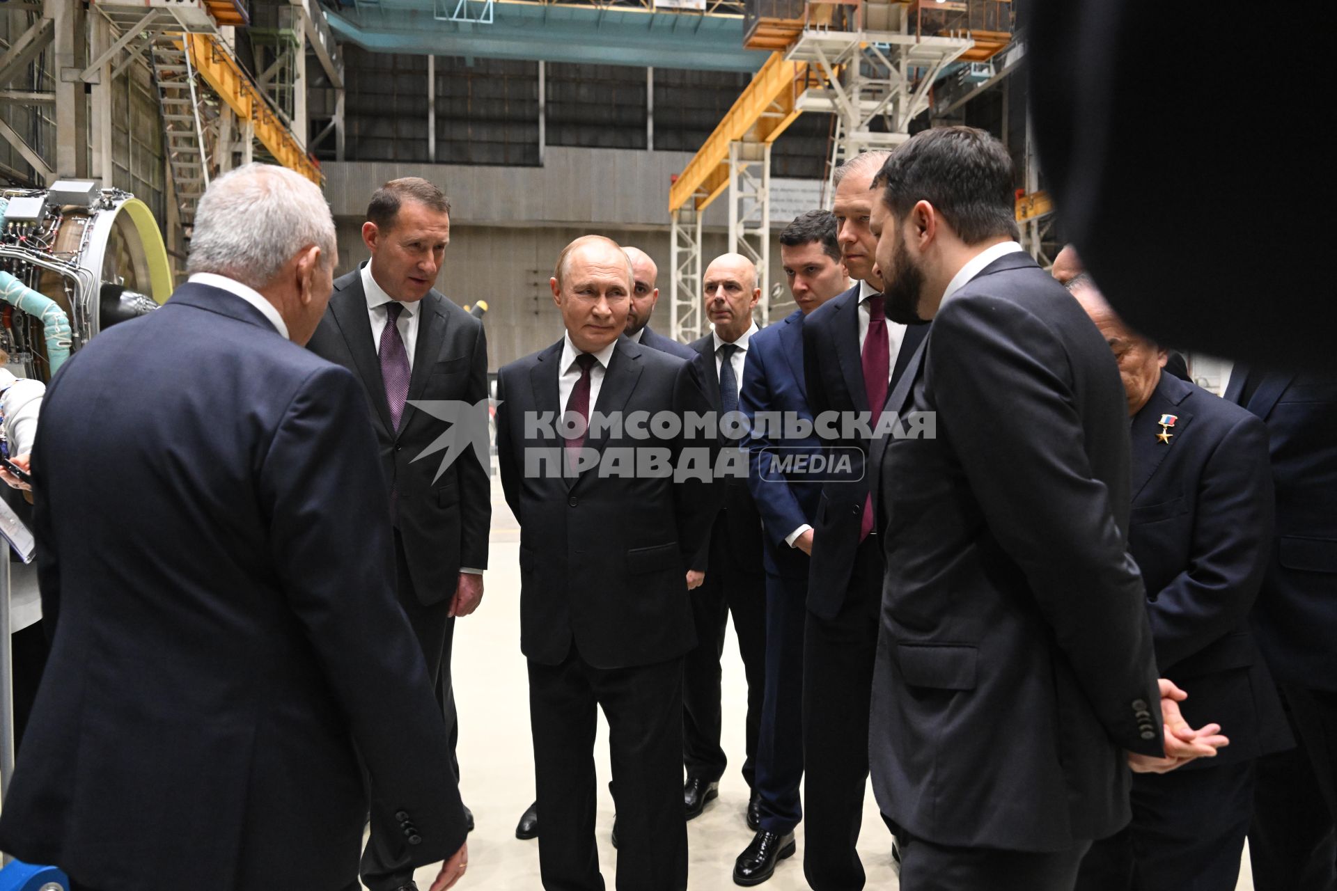 Владимир Путин посетил ПАО ОДК-Кузнецов\" в Самаре