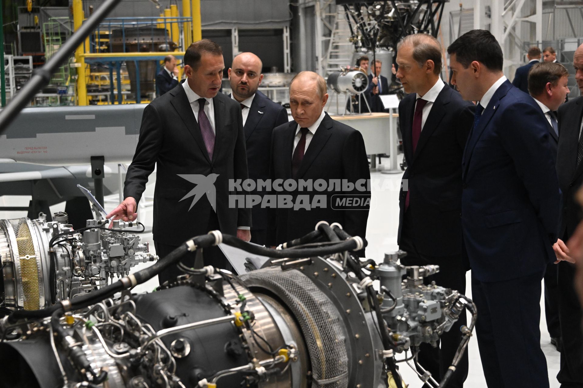 Владимир Путин посетил ПАО ОДК-Кузнецов\" в Самаре