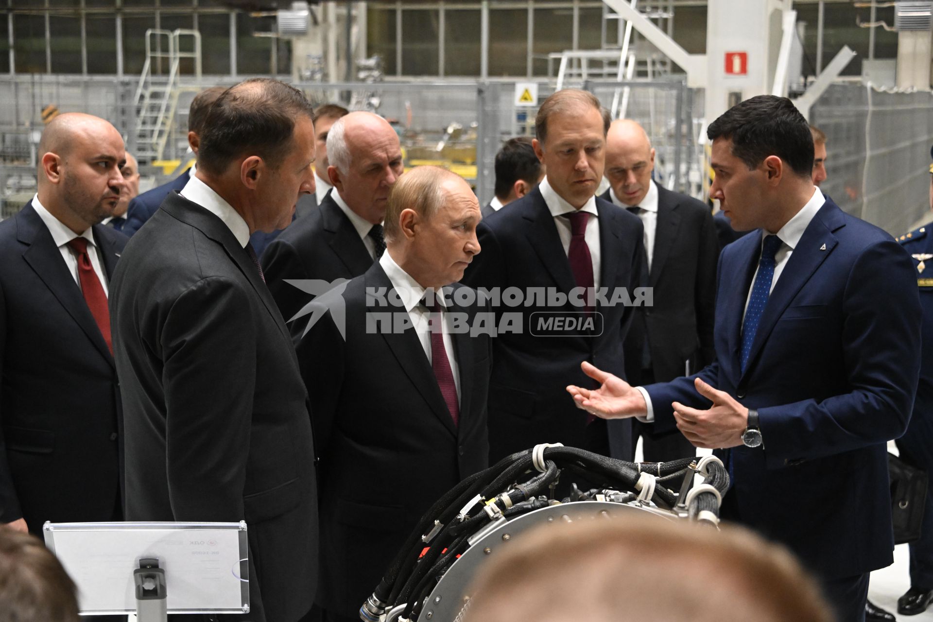 Владимир Путин посетил ПАО ОДК-Кузнецов\" в Самаре