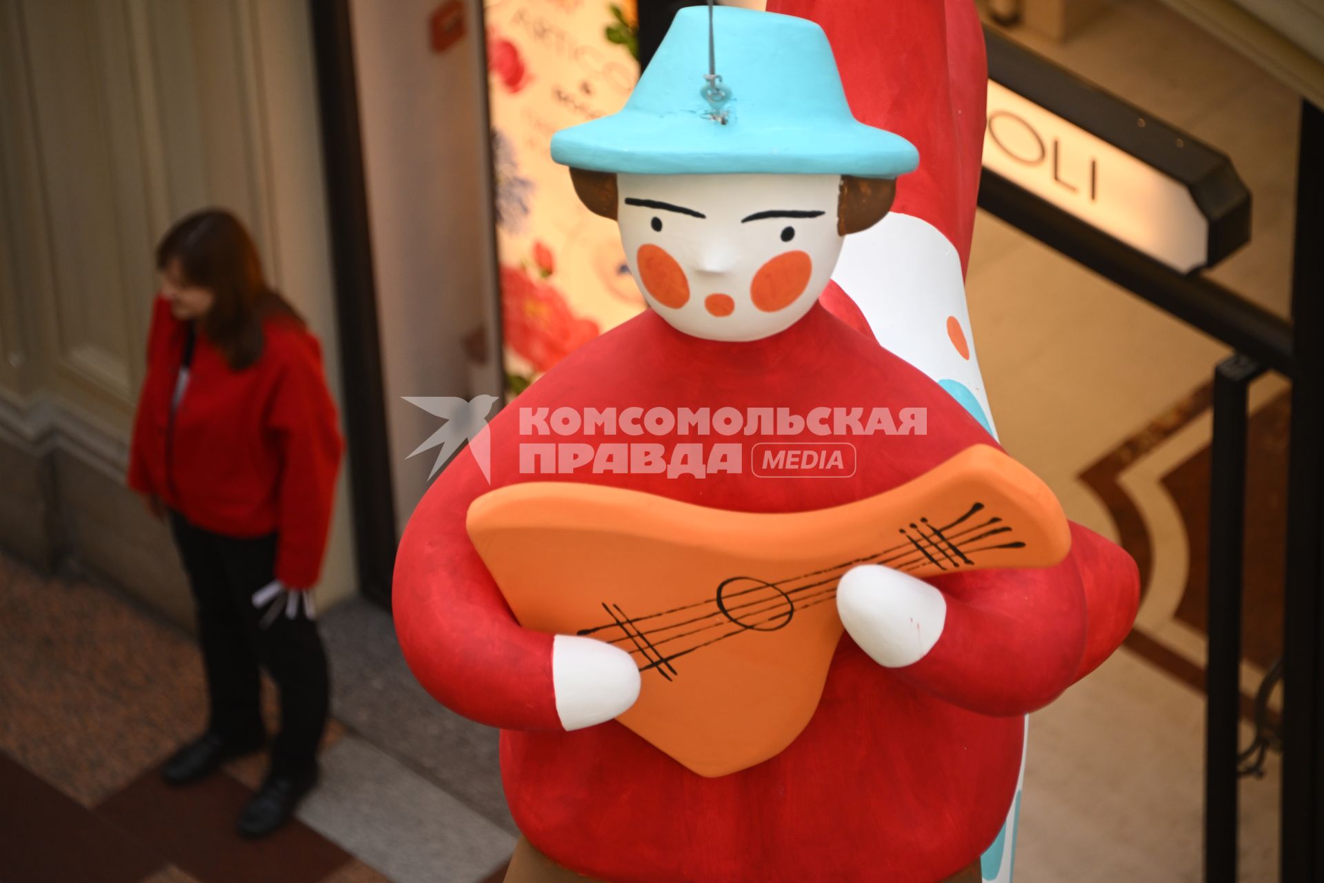 Новогоднее украшение ГУМа