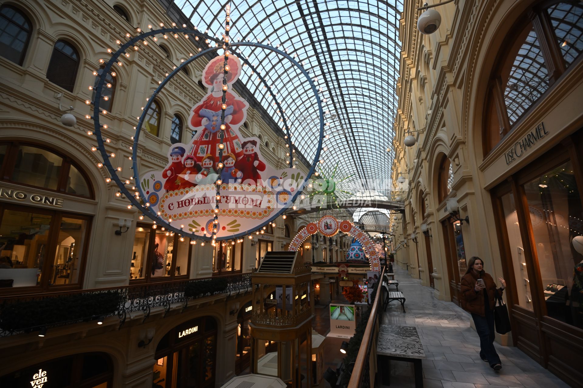 Новогоднее украшение ГУМа