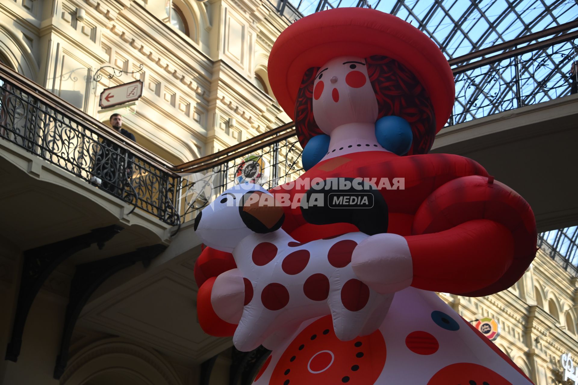Новогоднее украшение ГУМа