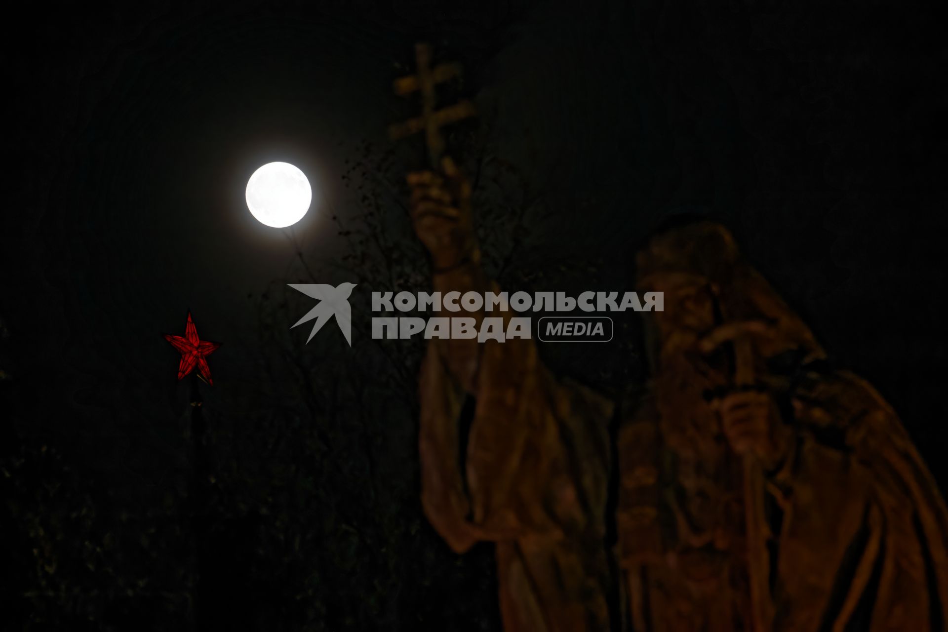 Бобровая луна\" в Москве